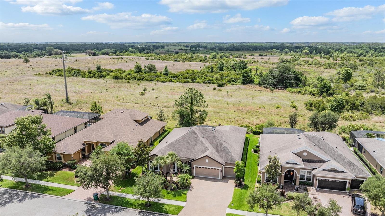 Listing photo id 33 for 32242 Summerglade Drive