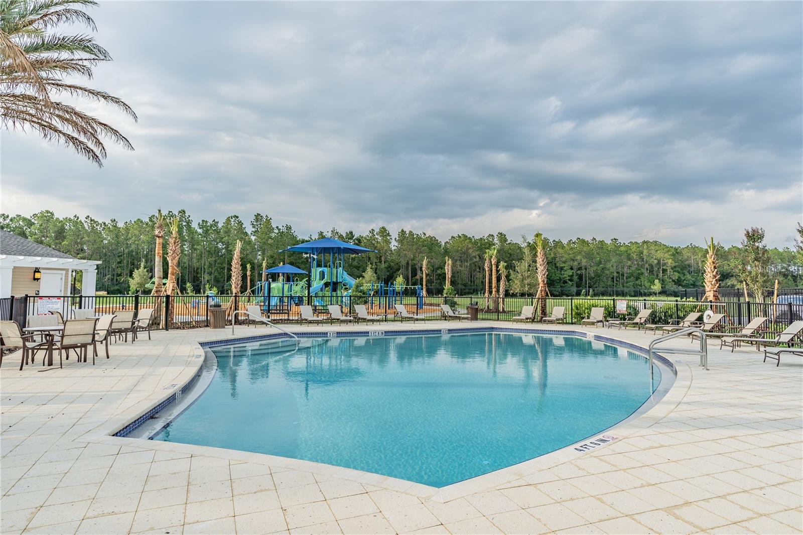 Listing photo id 57 for 32242 Summerglade Drive