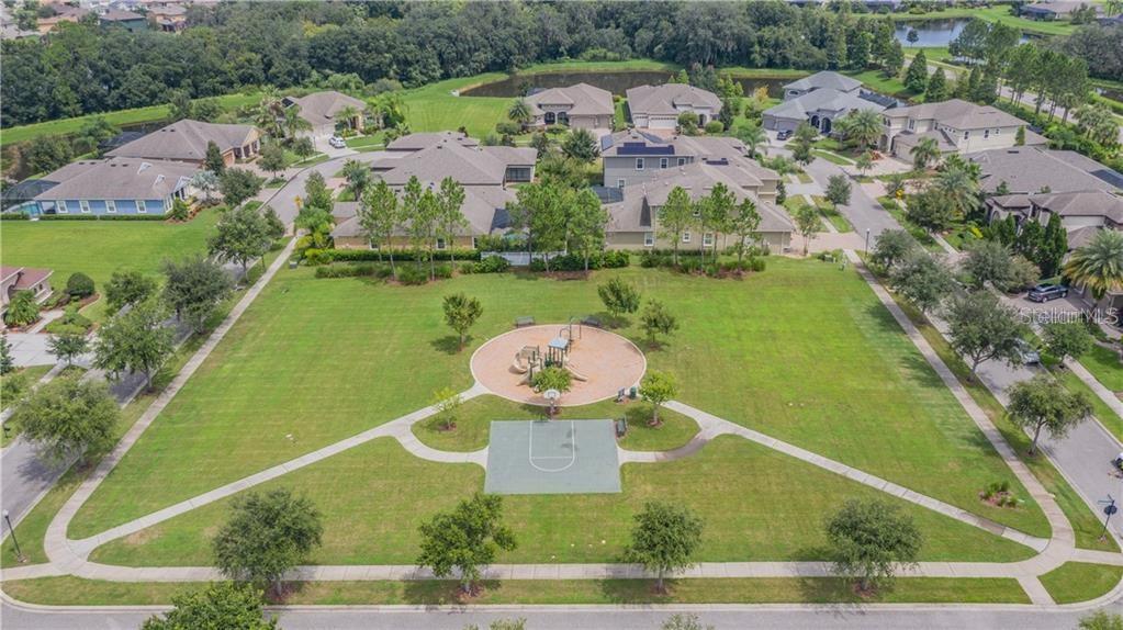 Listing photo id 61 for 32242 Summerglade Drive