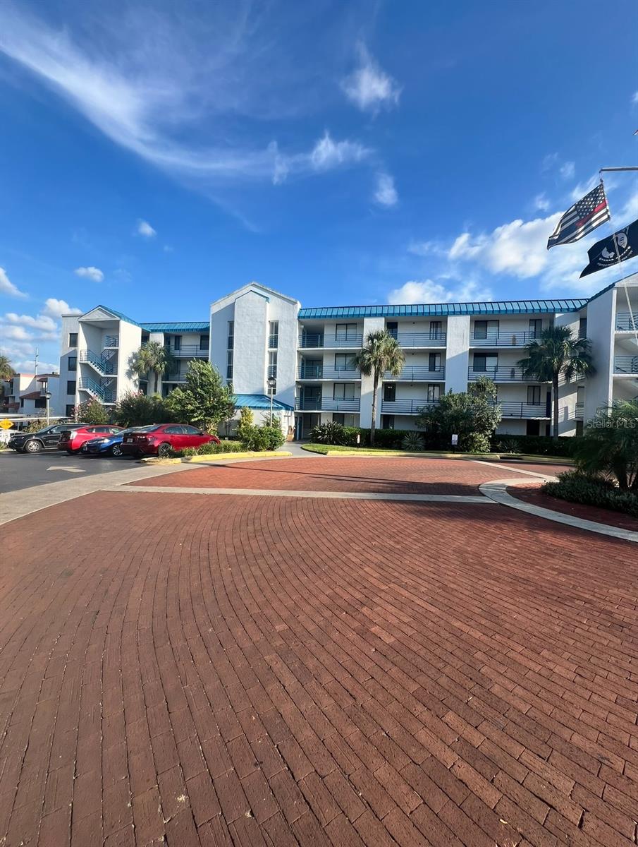 Details for 2424 Tampa Bay Boulevard 203, TAMPA, FL 33607