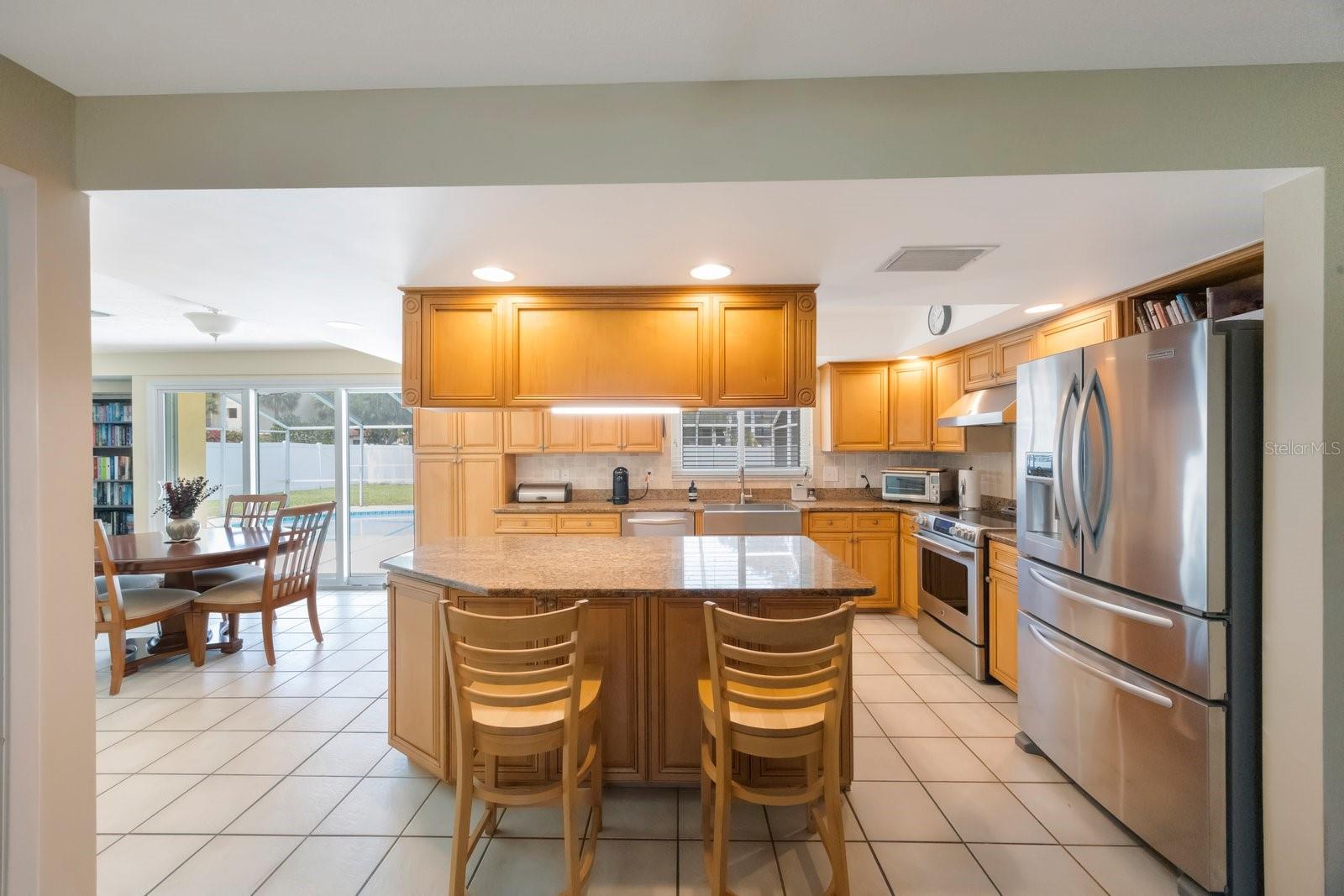 Image 13 of 46 For 13821 Joyce Drive