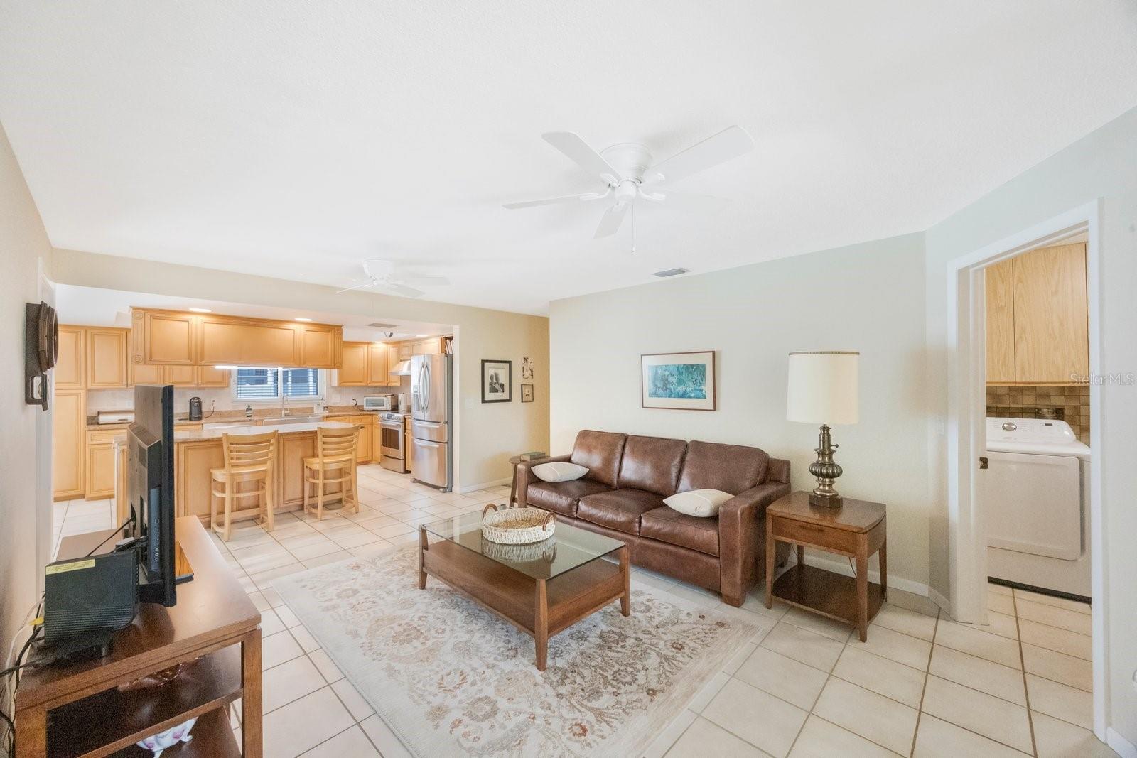Image 18 of 46 For 13821 Joyce Drive