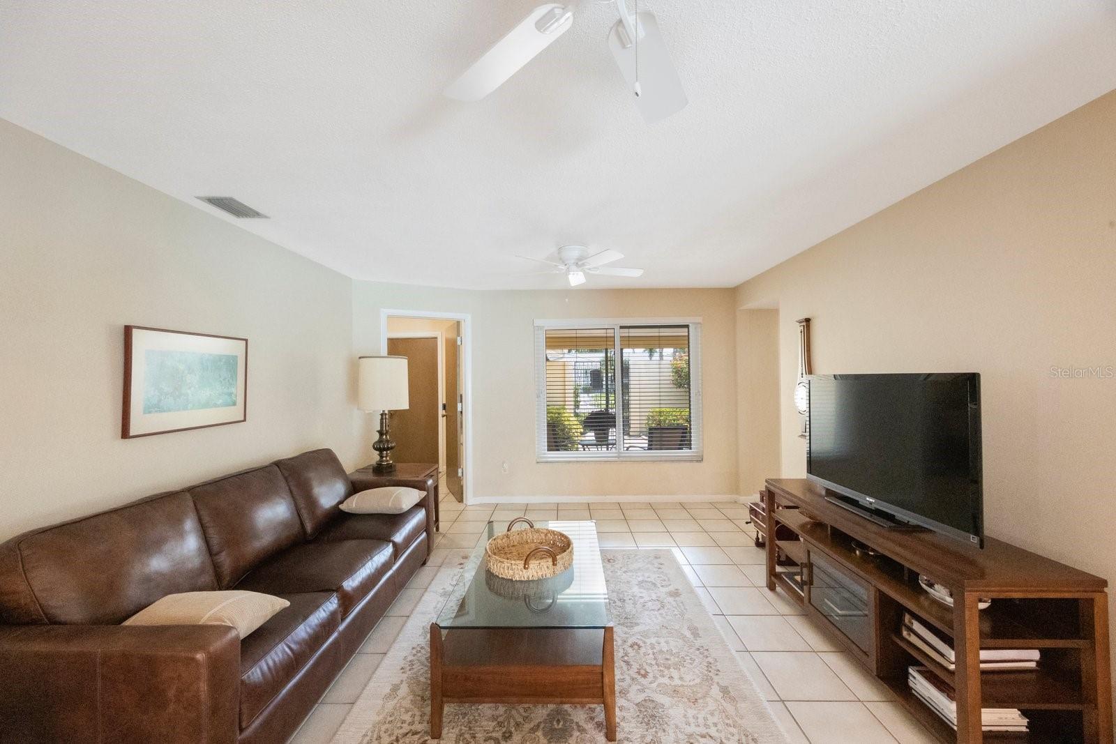 Image 19 of 46 For 13821 Joyce Drive