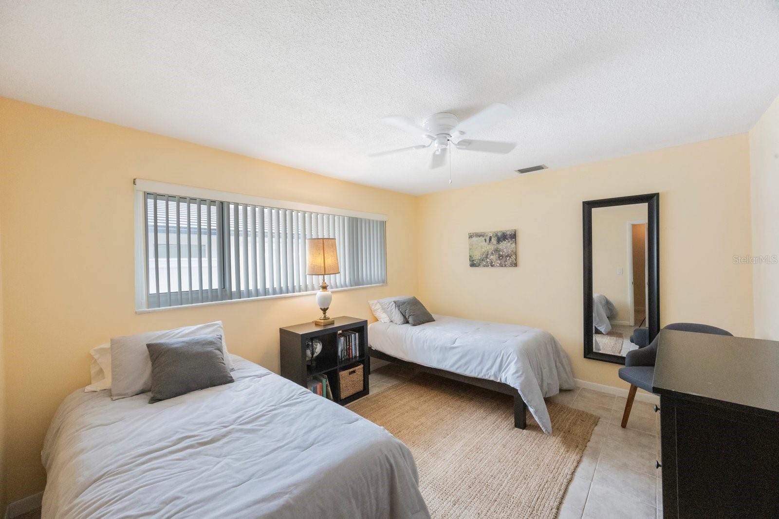 Image 31 of 46 For 13821 Joyce Drive