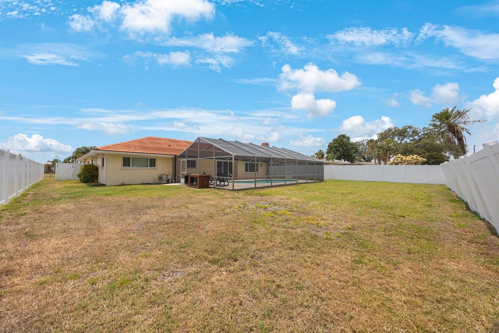 Image 39 of 46 For 13821 Joyce Drive