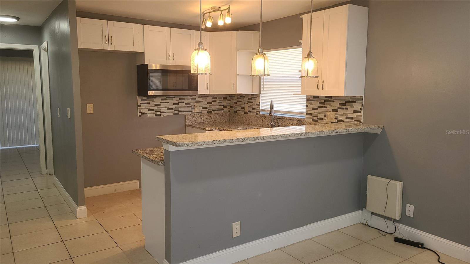 Image 3 of 13 For 10704 N 15th Streets B