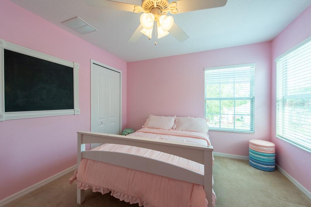 Image 32 of 61 For 18424 Cypress Bay Parkway