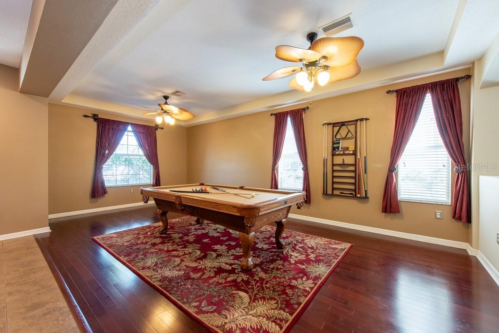 Image 4 of 61 For 18424 Cypress Bay Parkway