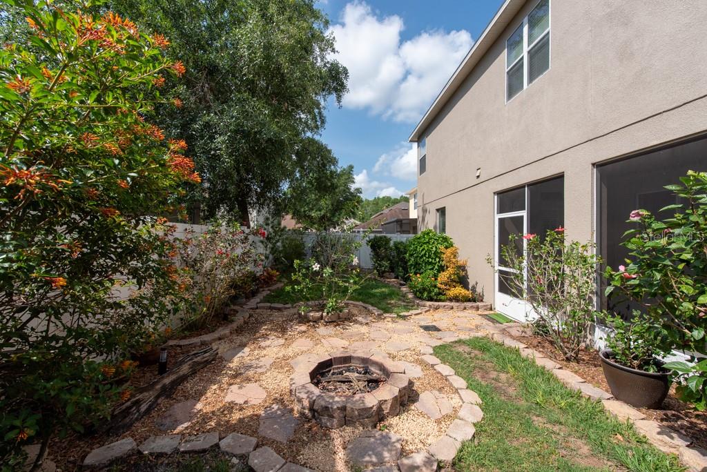 Image 45 of 61 For 18424 Cypress Bay Parkway