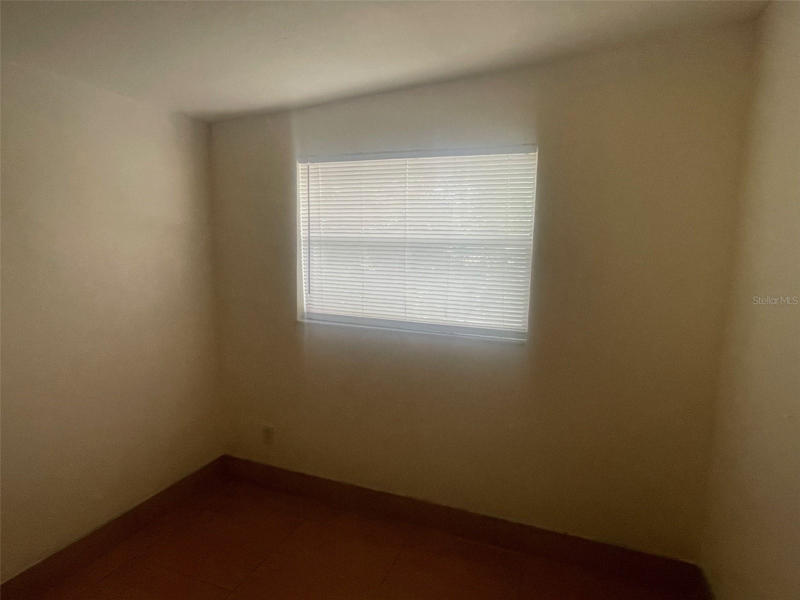 Image 15 of 22 For 6289 30th Street N