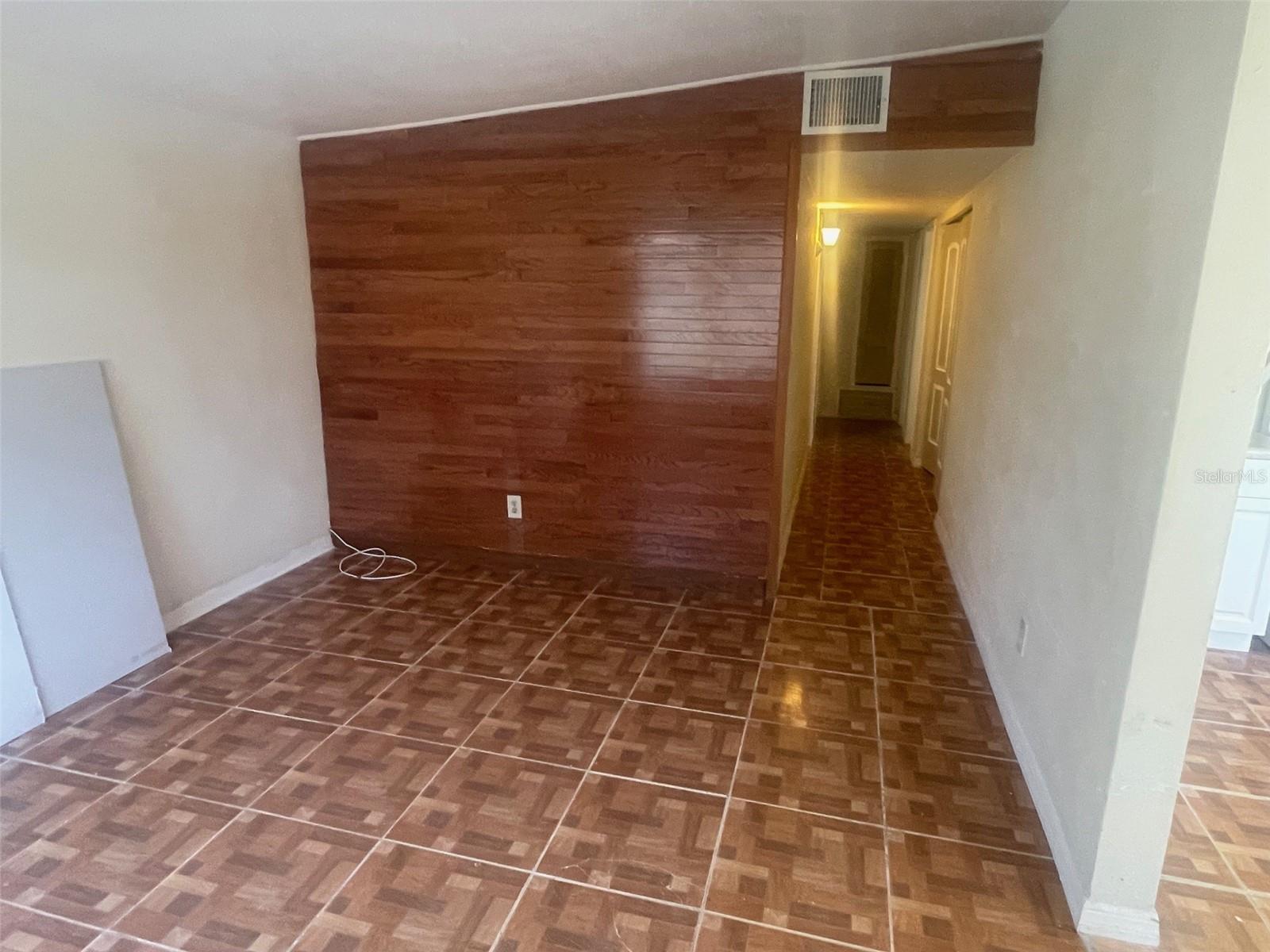 Image 2 of 22 For 6289 30th Street N