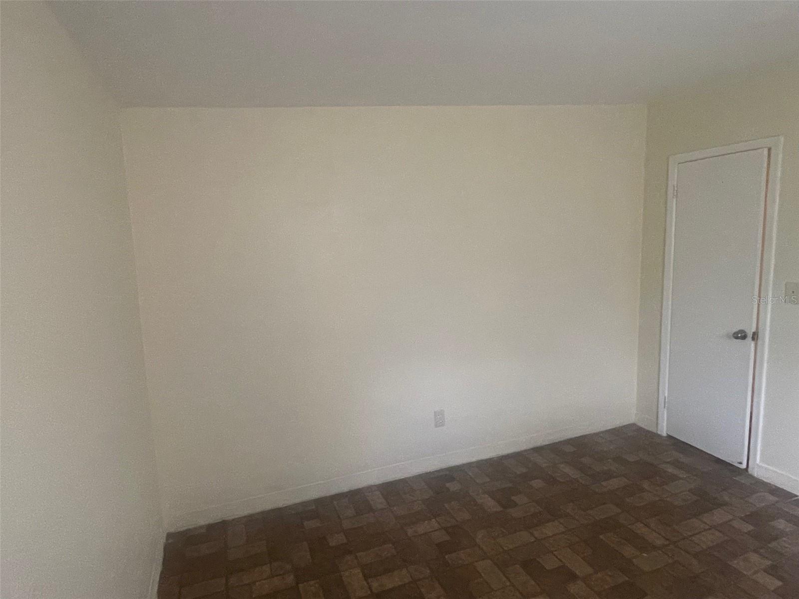 Image 21 of 22 For 6289 30th Street N