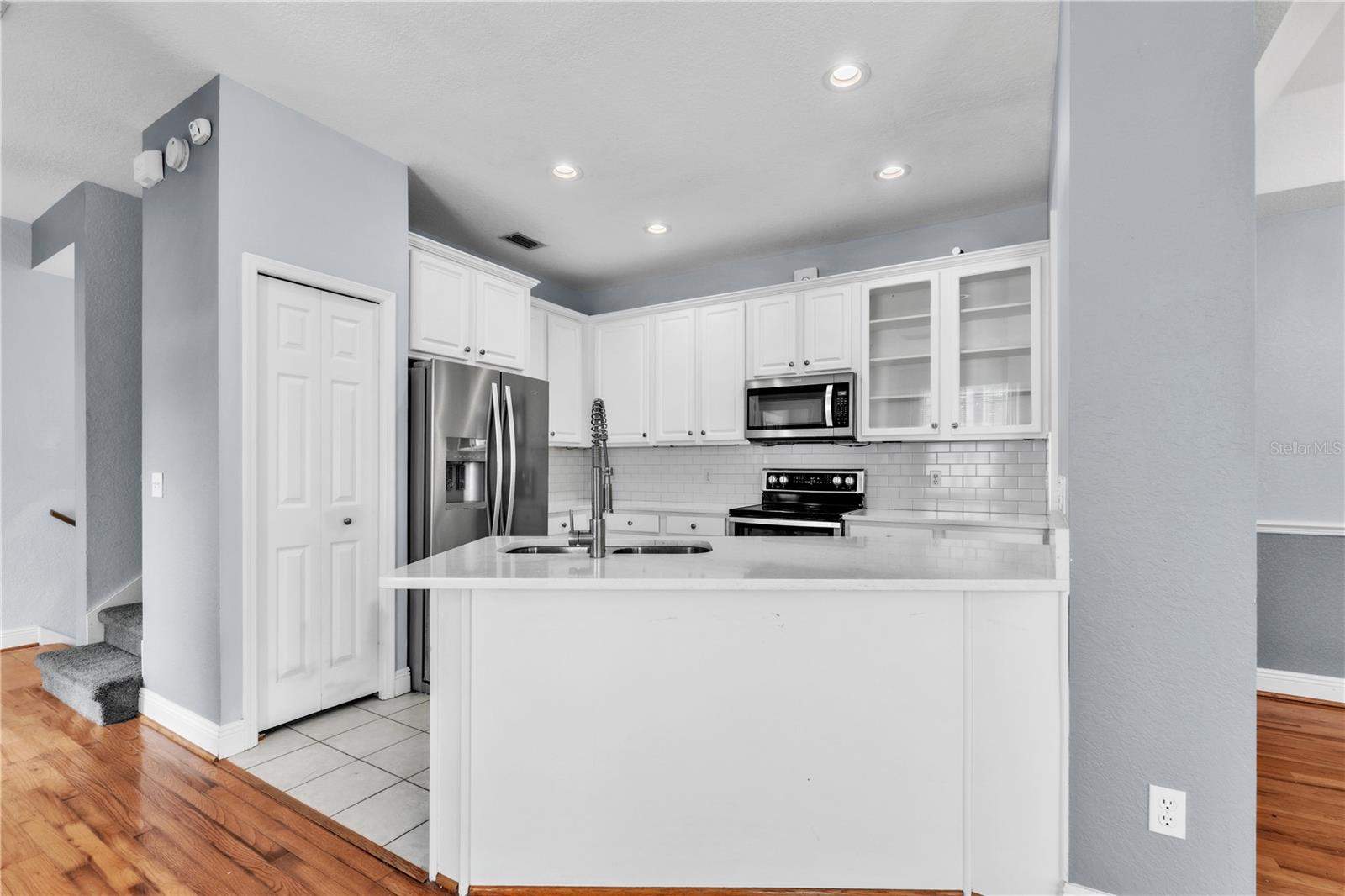 Image 11 of 31 For 113 Bosphorous Avenue 5