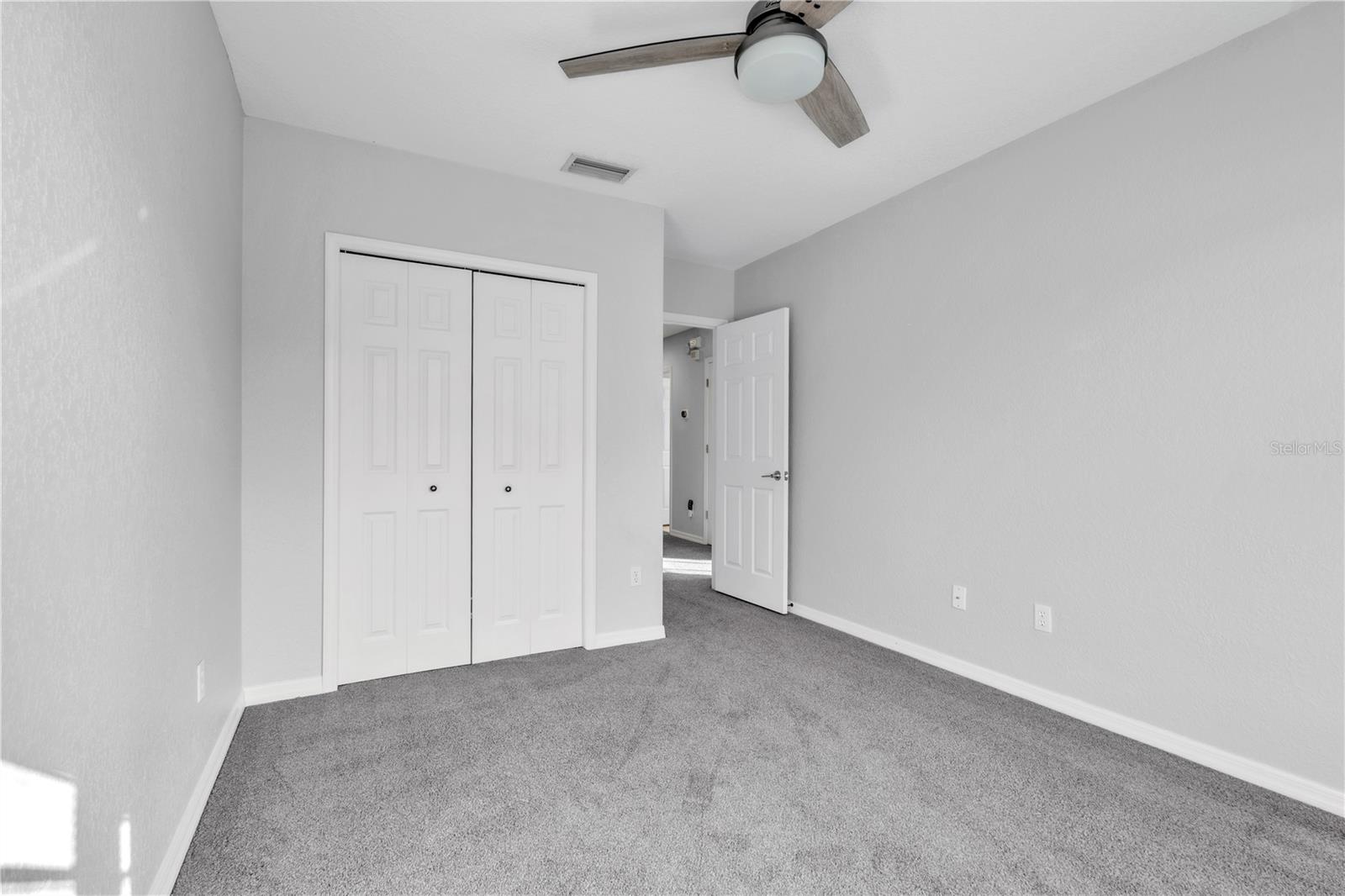 Image 22 of 31 For 113 Bosphorous Avenue 5
