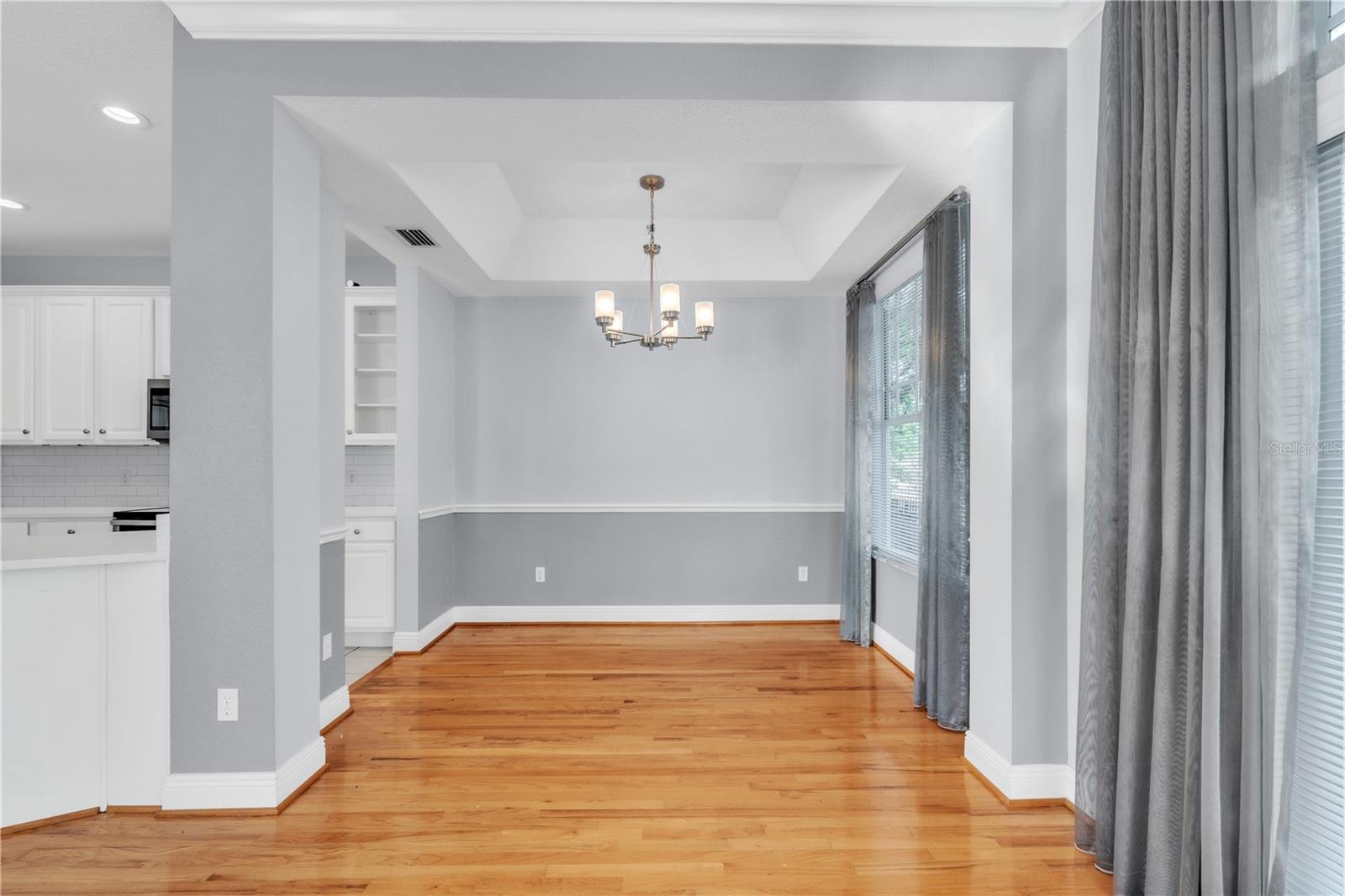 Image 9 of 31 For 113 Bosphorous Avenue 5
