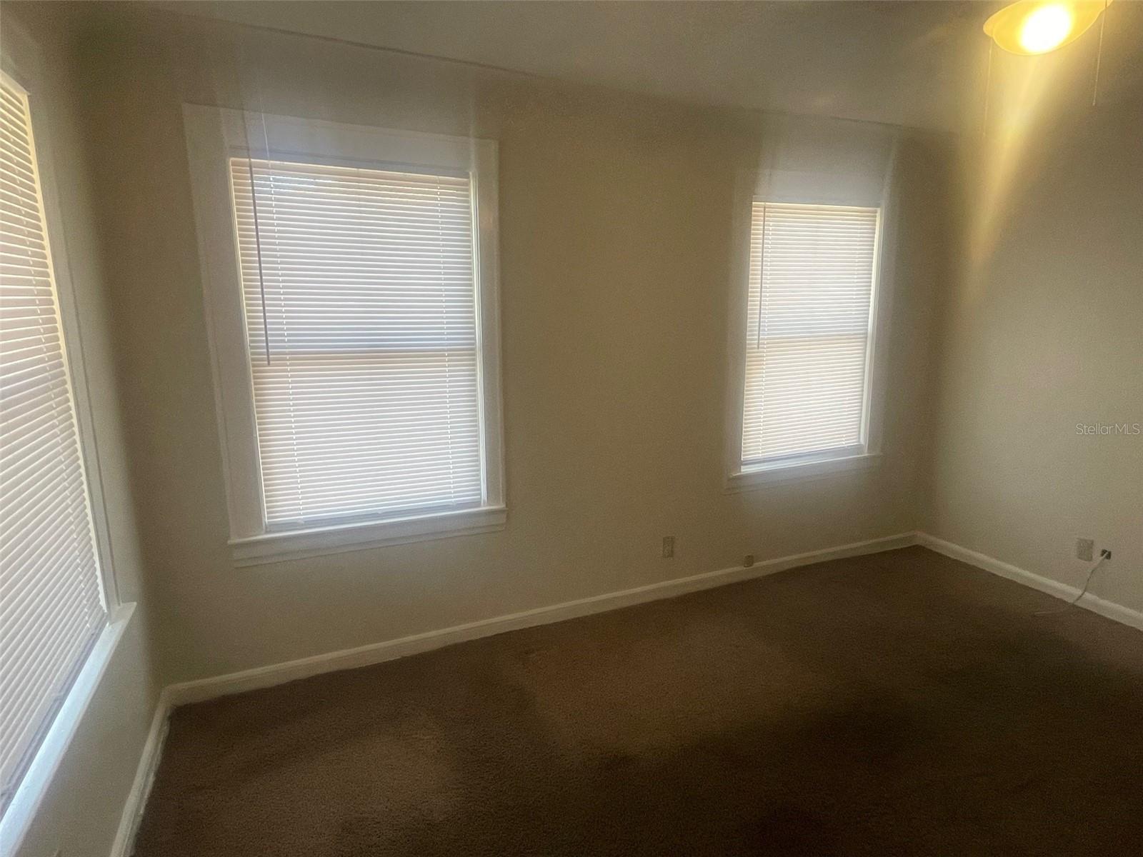 Image 3 of 17 For 1910 28th Street S