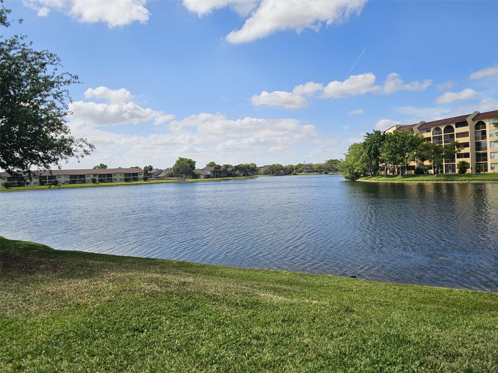 Image 33 of 48 For 10003 Winding Lake Road 105