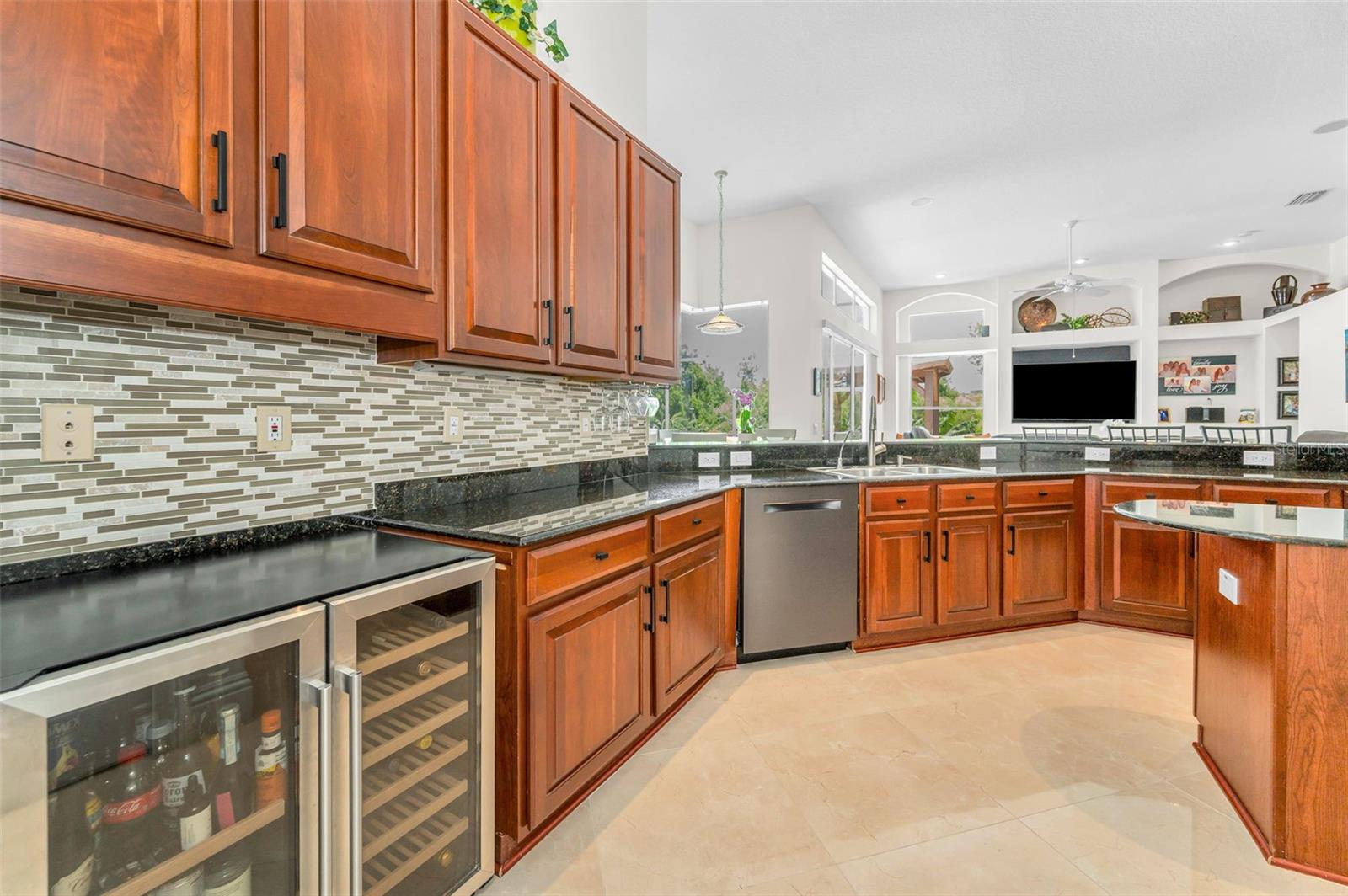 Listing photo id 21 for 9208 Brindlewood Drive
