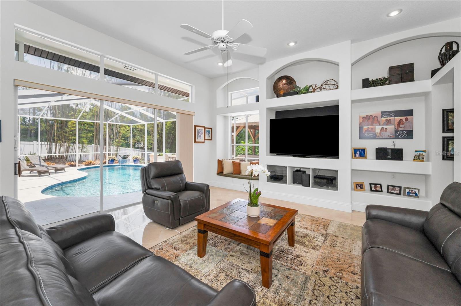 Listing photo id 29 for 9208 Brindlewood Drive