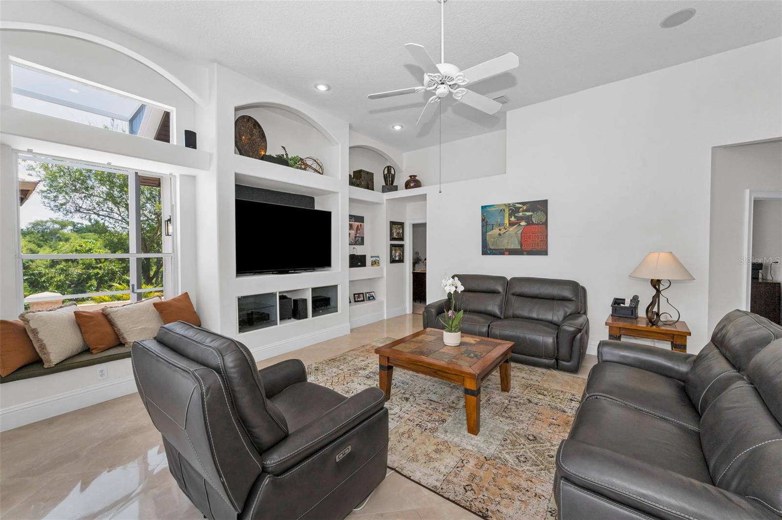 Listing photo id 30 for 9208 Brindlewood Drive