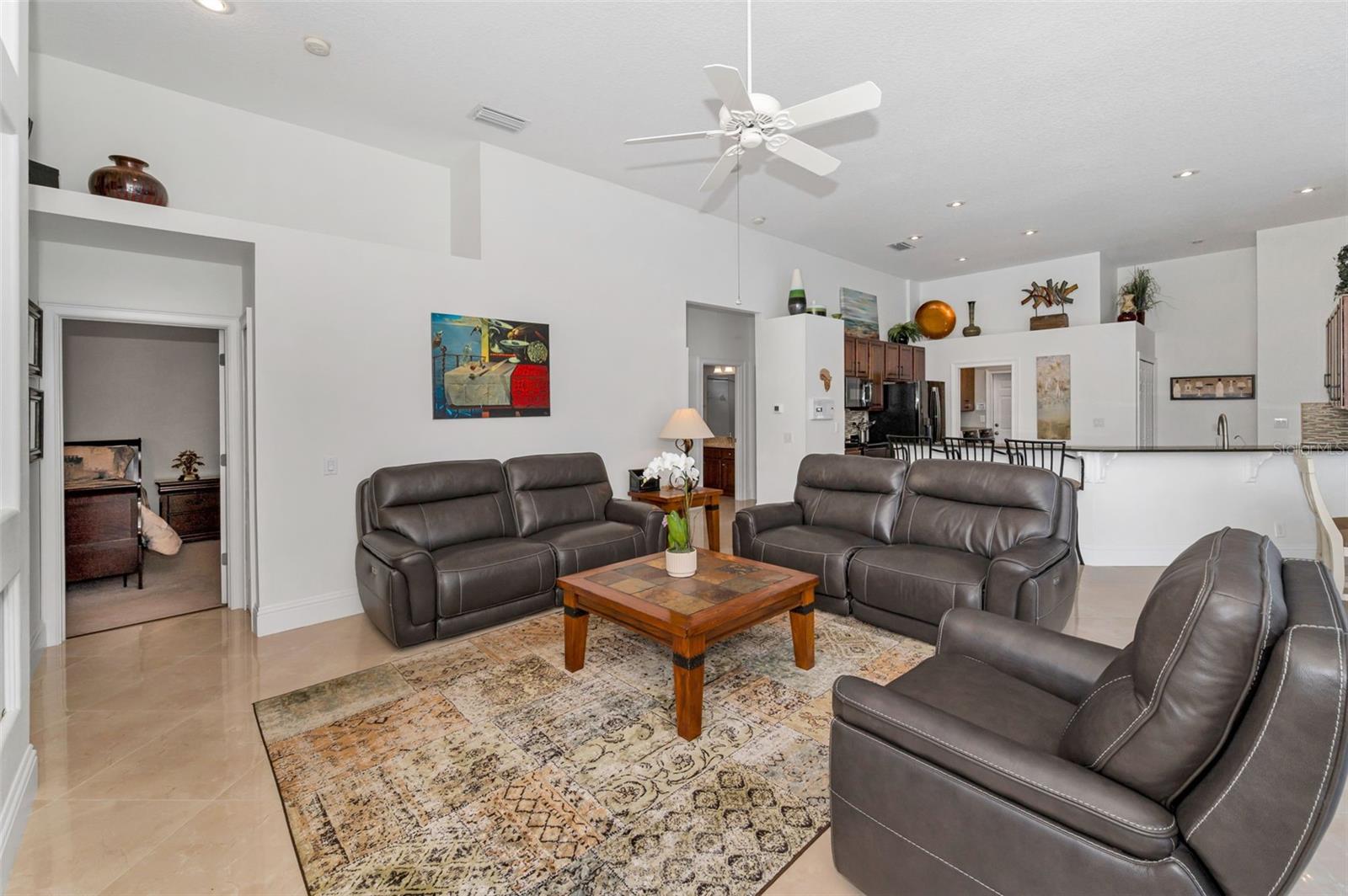 Listing photo id 31 for 9208 Brindlewood Drive