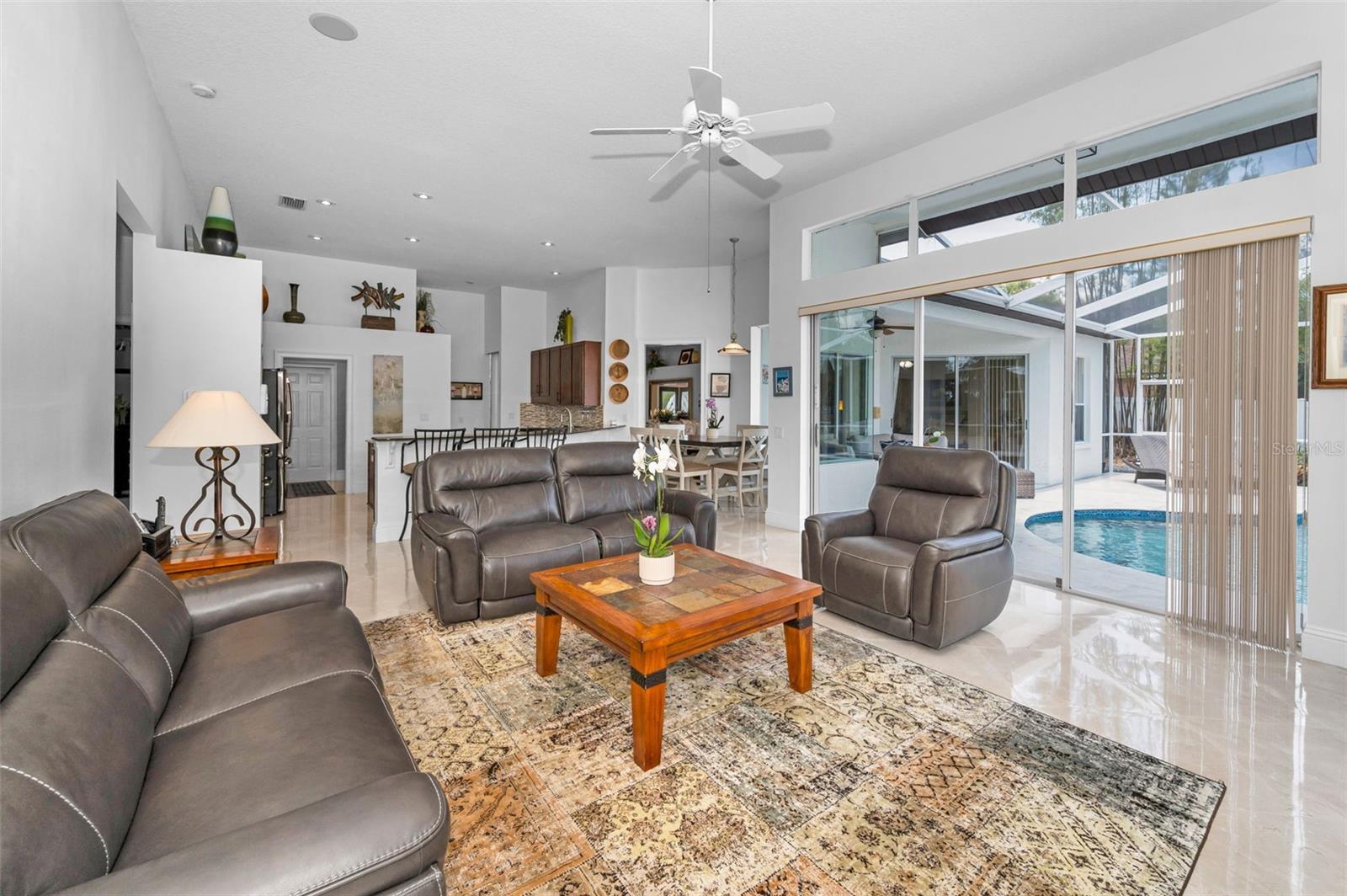 Listing photo id 32 for 9208 Brindlewood Drive