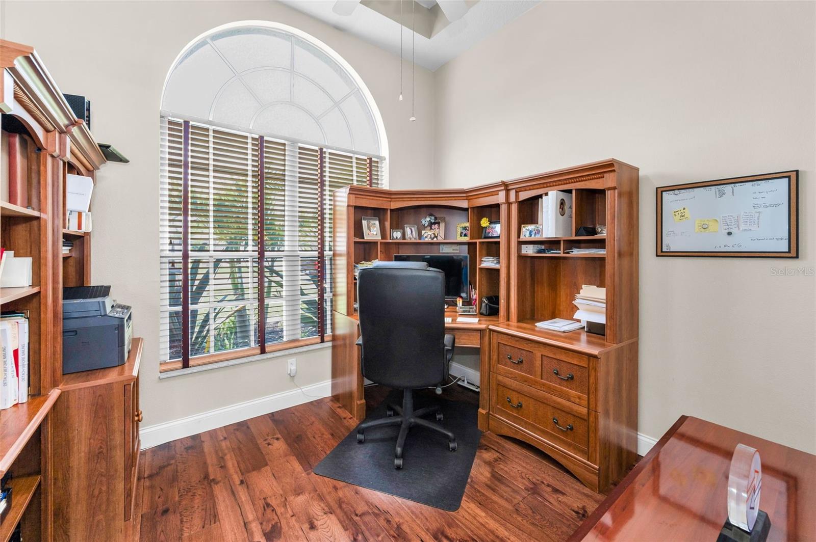 Listing photo id 44 for 9208 Brindlewood Drive