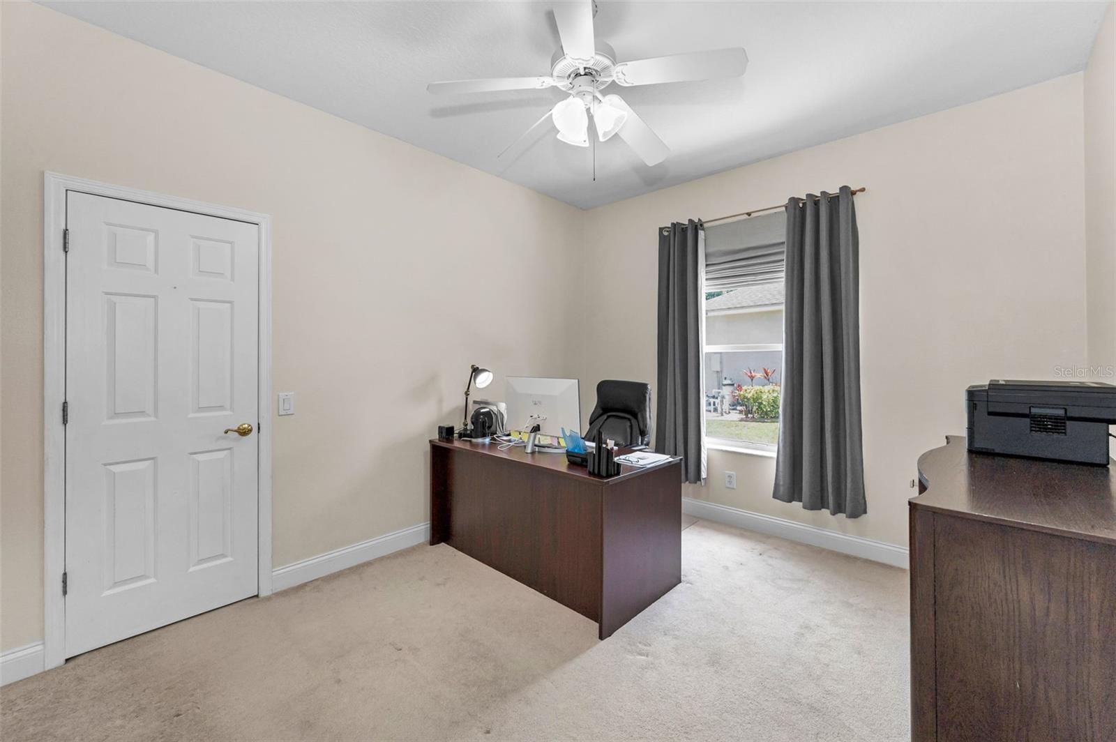 Listing photo id 48 for 9208 Brindlewood Drive