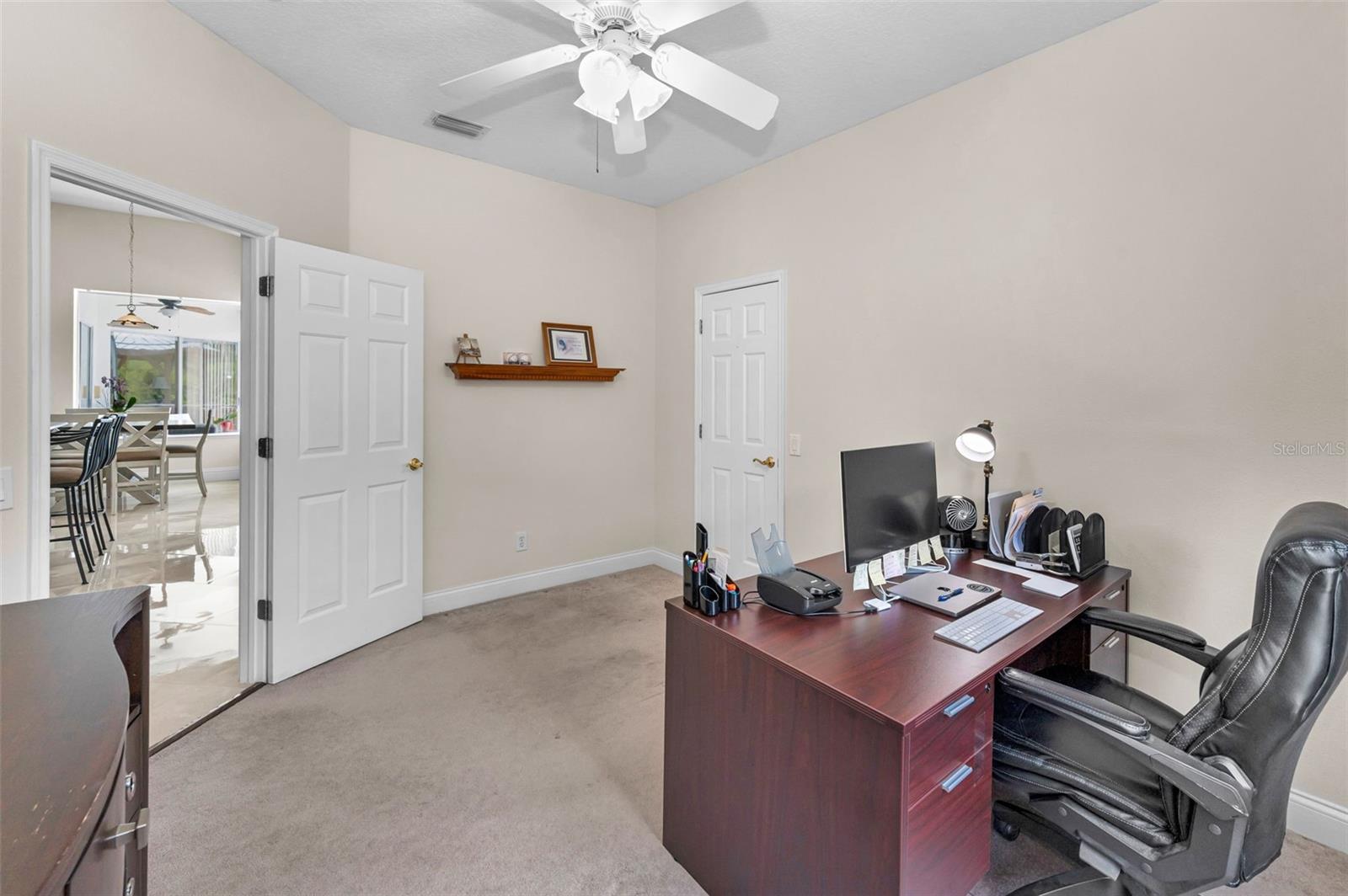 Listing photo id 49 for 9208 Brindlewood Drive