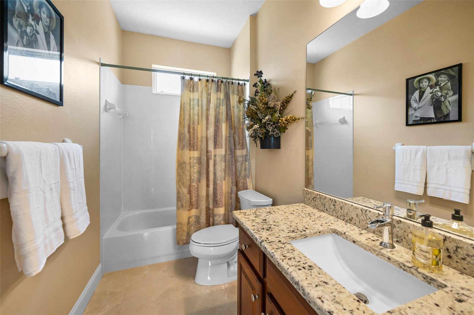 Listing photo id 50 for 9208 Brindlewood Drive