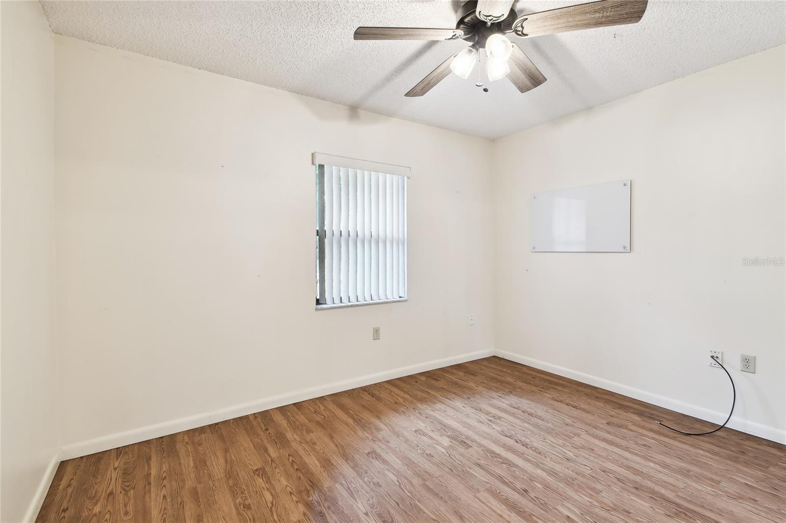 Image 46 of 81 For 1102 Shadowbrook Drive N