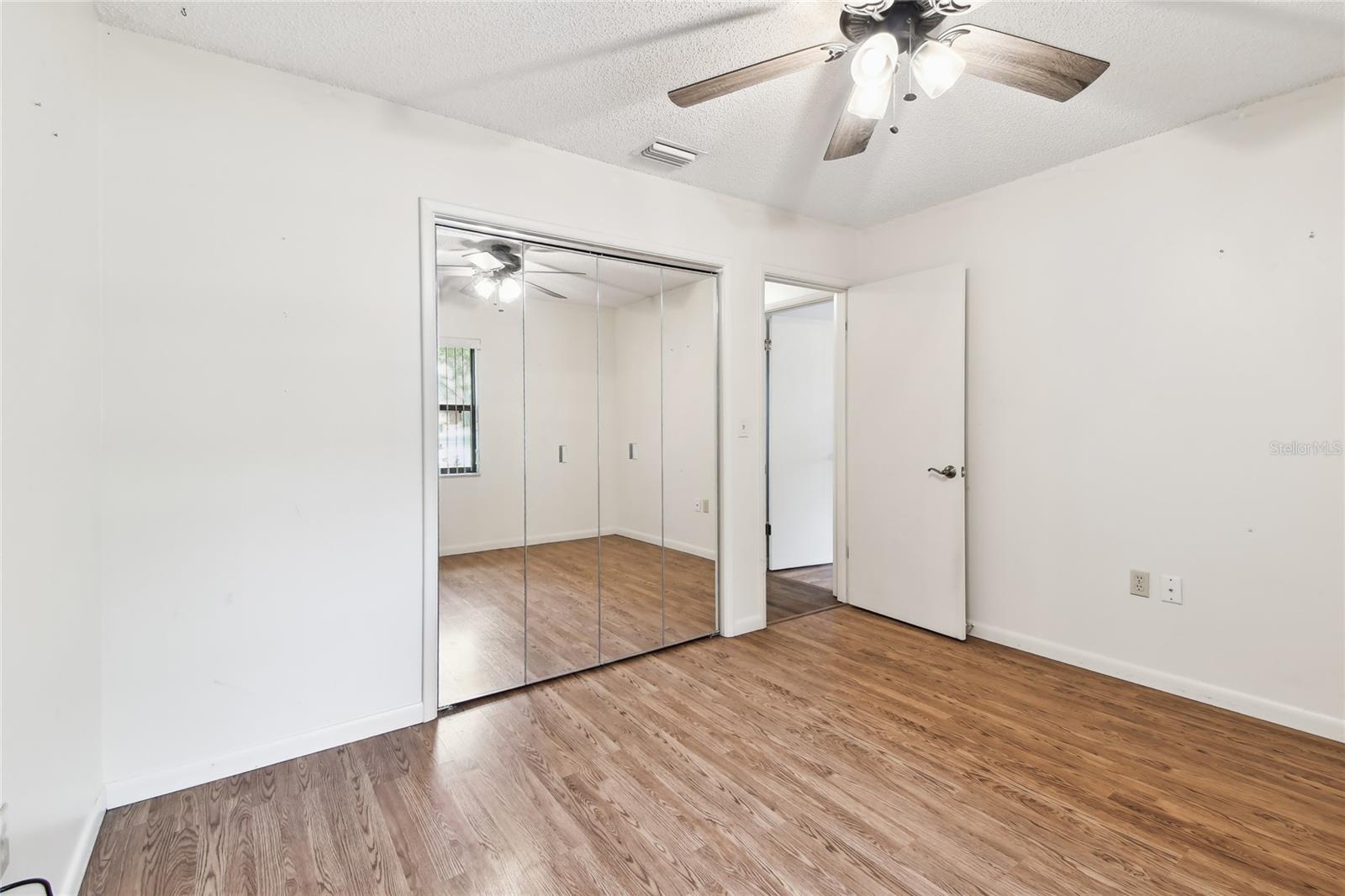 Image 48 of 81 For 1102 Shadowbrook Drive N