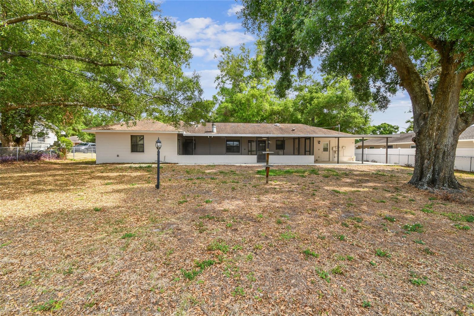 Image 64 of 81 For 1102 Shadowbrook Drive N
