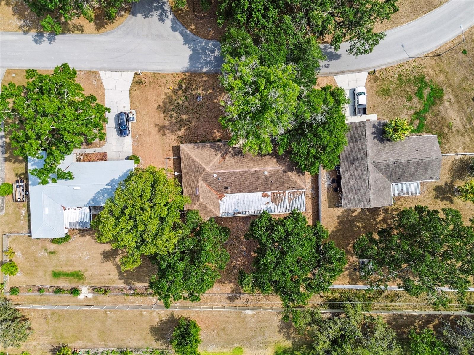 Image 71 of 81 For 1102 Shadowbrook Drive N