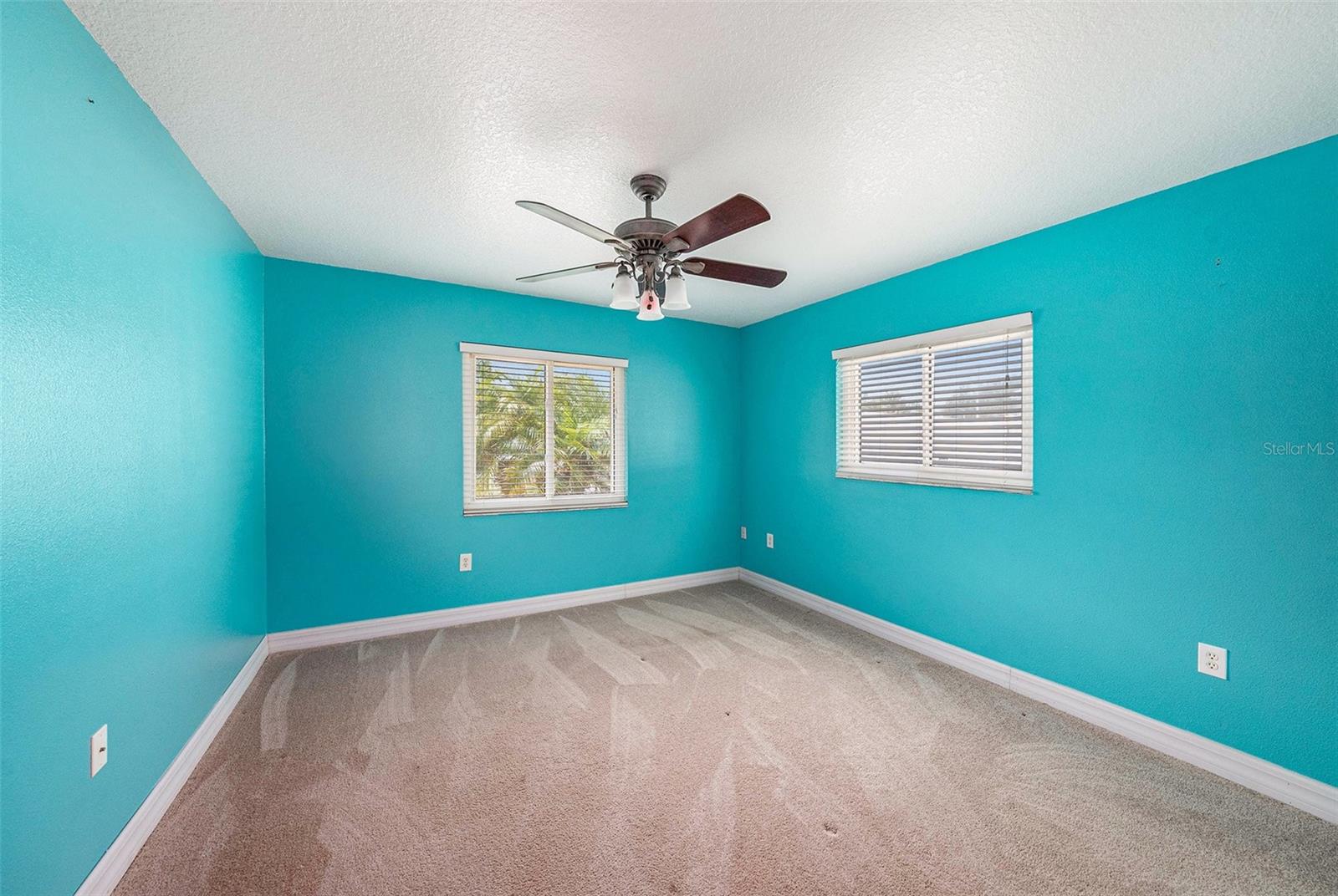 Image 14 of 31 For 5905 Berkford Drive