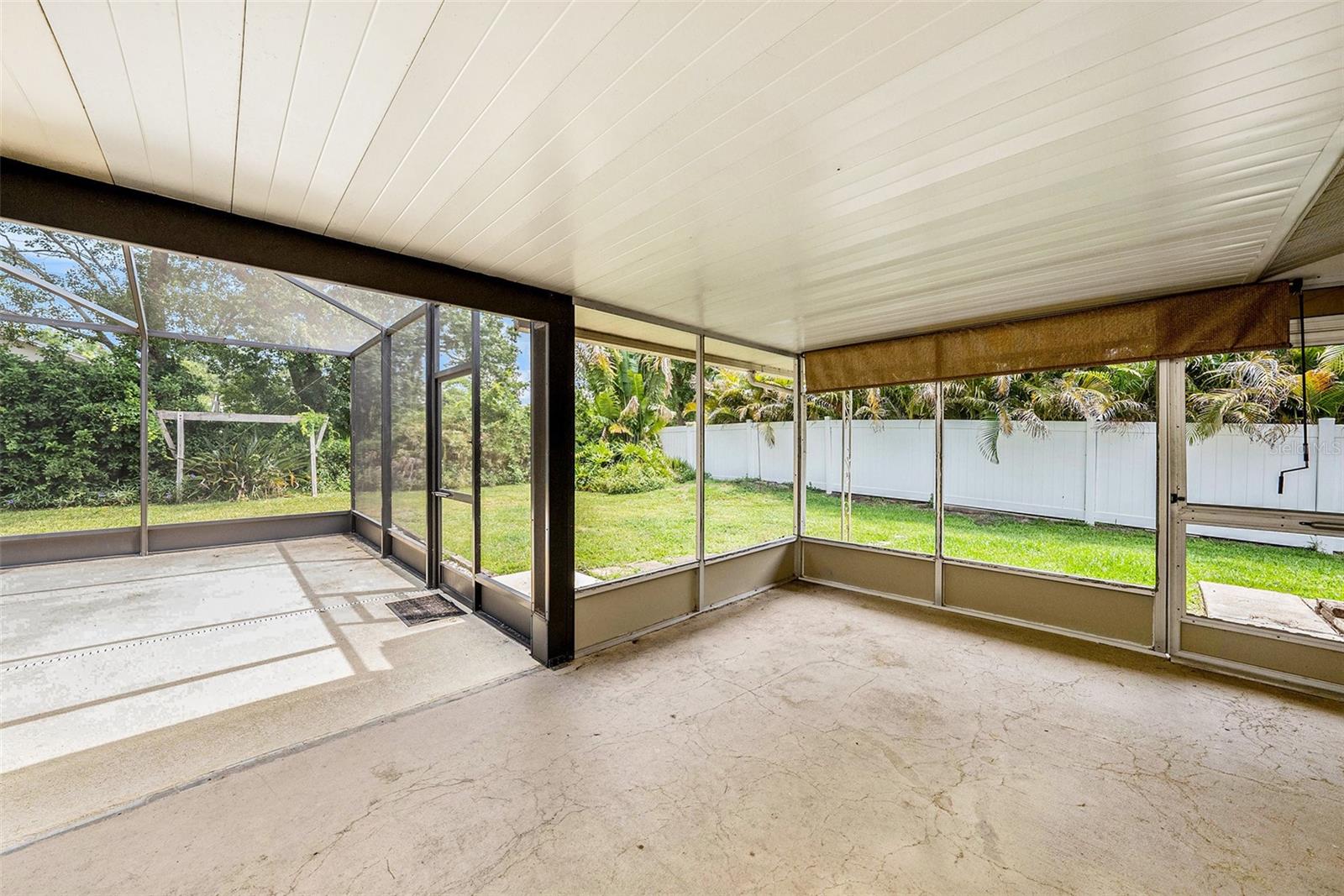 Image 21 of 31 For 5905 Berkford Drive