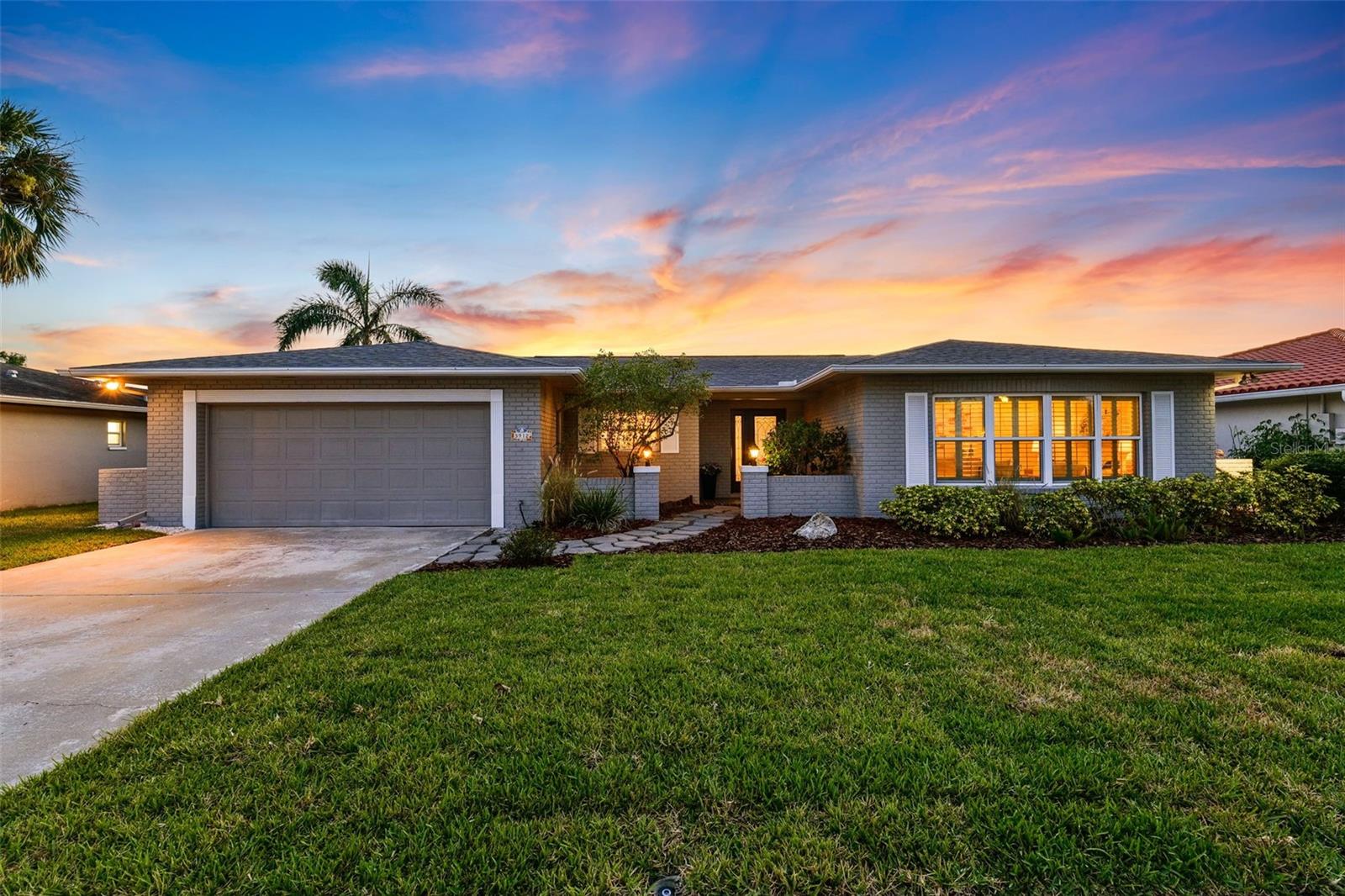 Image 2 of 41 For 3912 Doral Drive