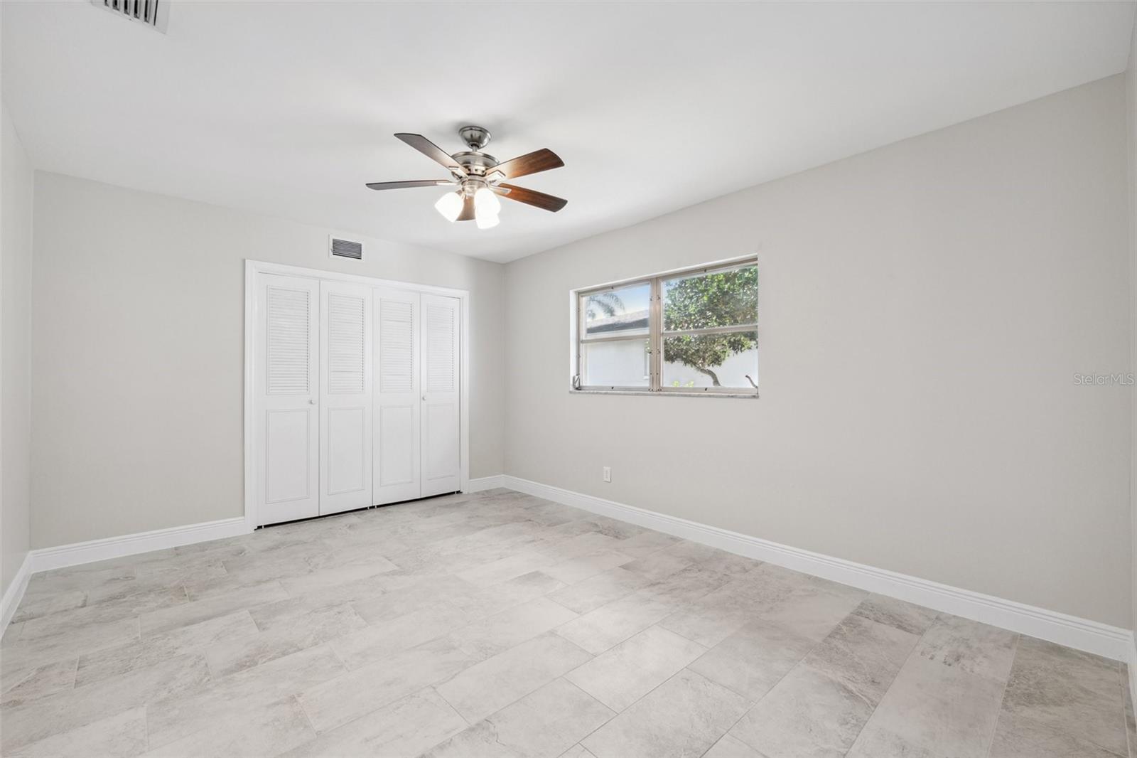 Image 20 of 41 For 3912 Doral Drive
