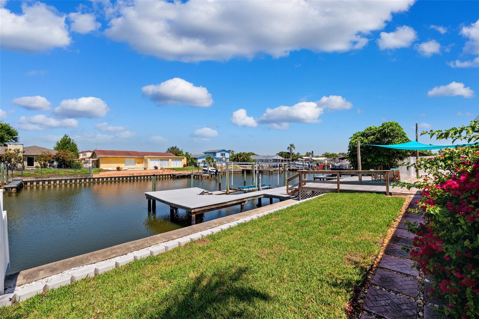 Image 28 of 41 For 3912 Doral Drive