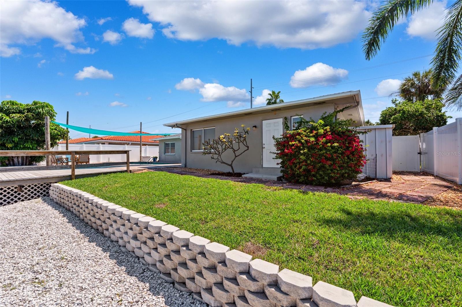 Image 29 of 41 For 3912 Doral Drive