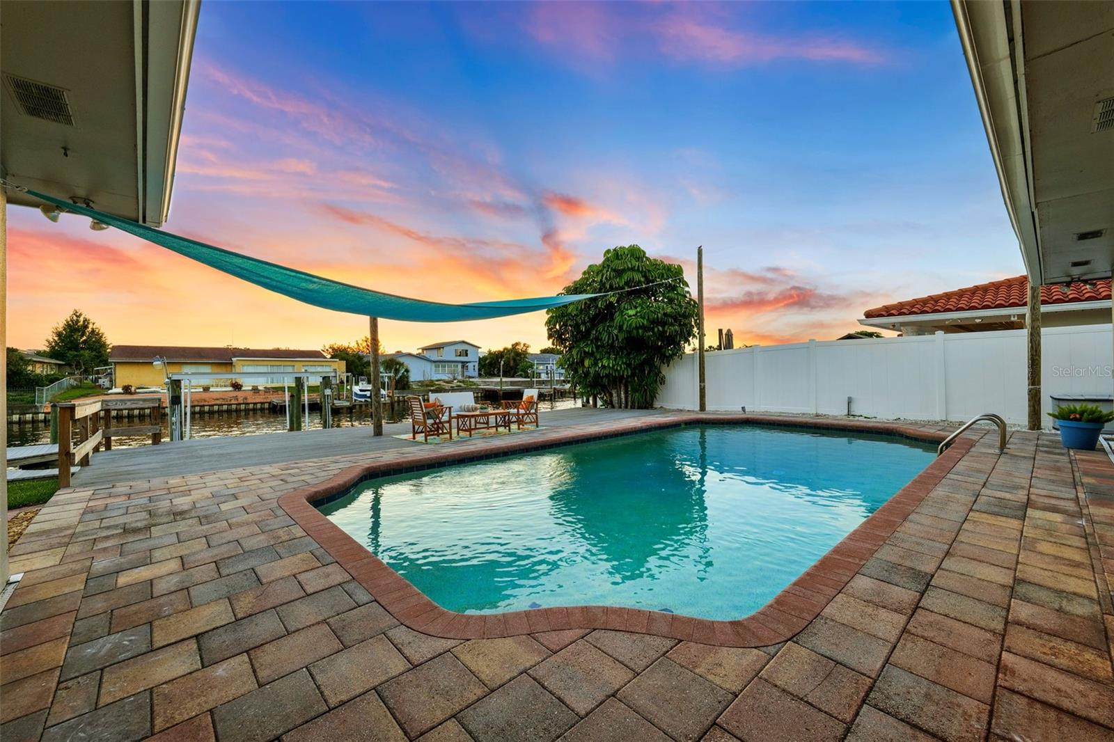 Image 4 of 41 For 3912 Doral Drive