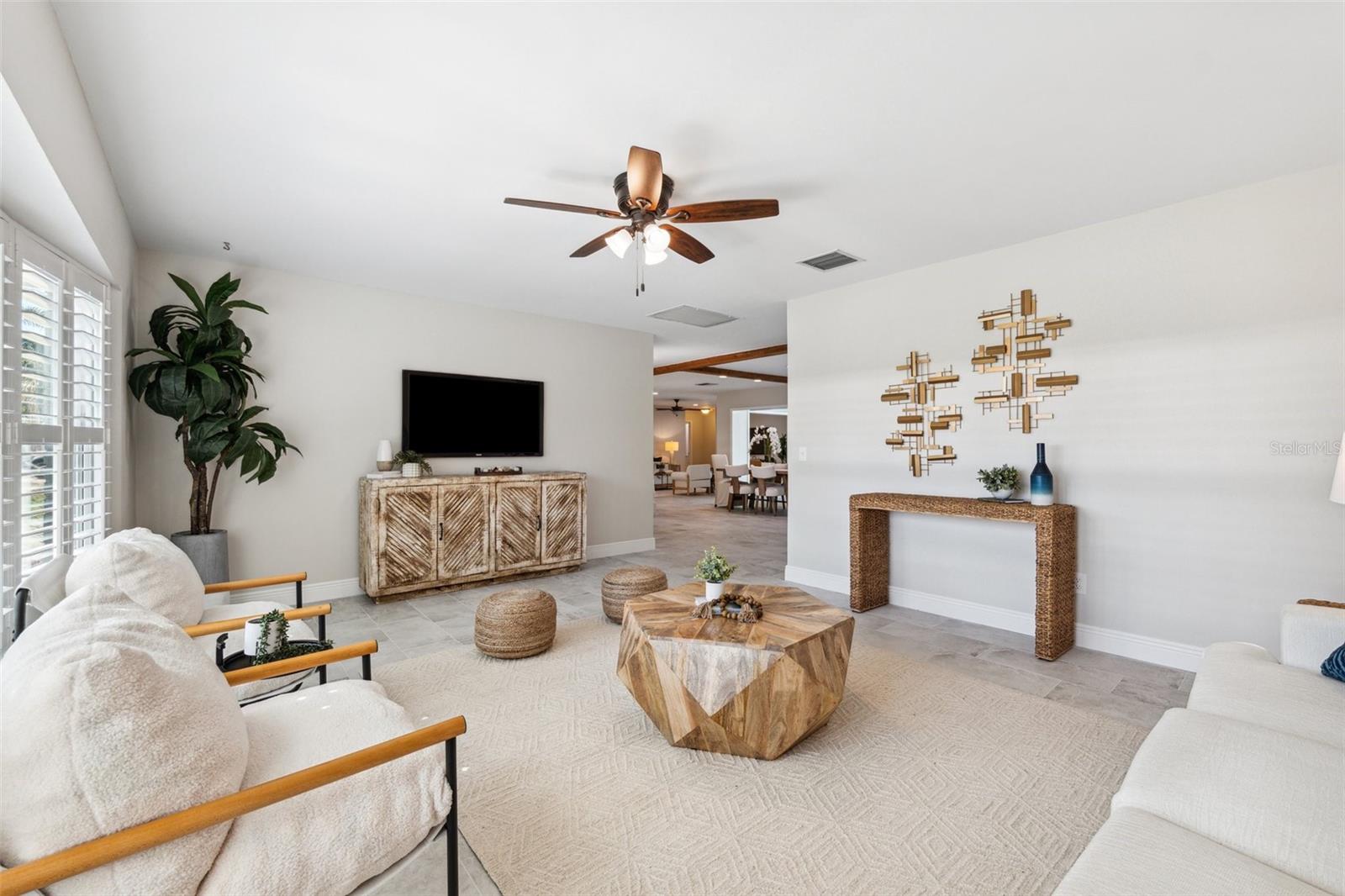 Image 6 of 41 For 3912 Doral Drive