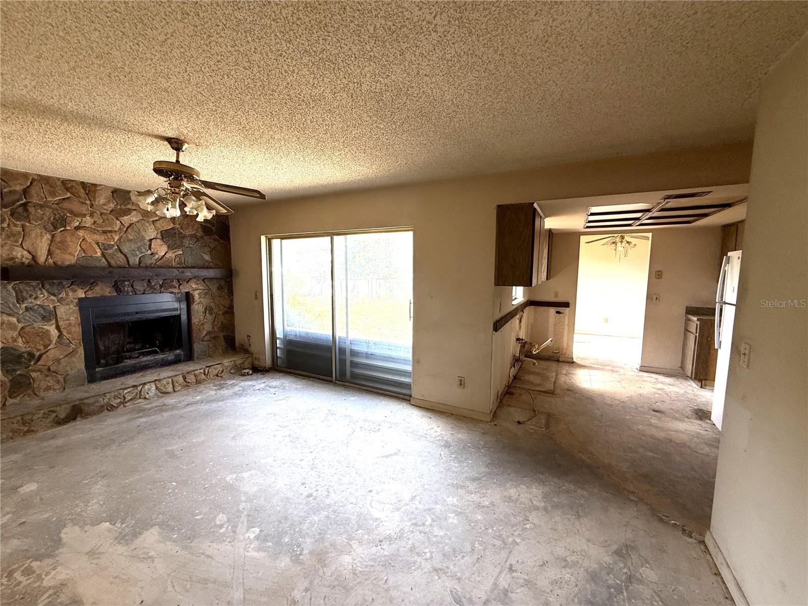 Image 8 of 29 For 9722 Kenton Road