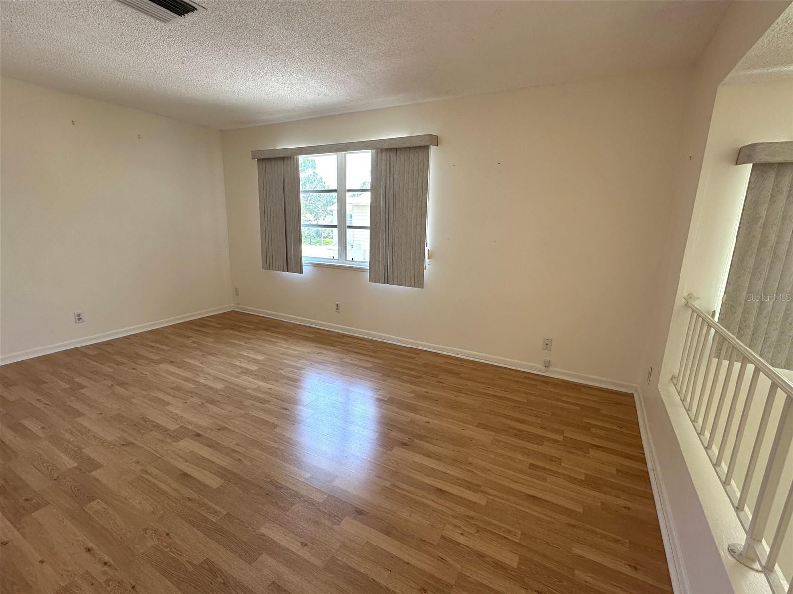 Image 4 of 19 For 3276 38th Way S D