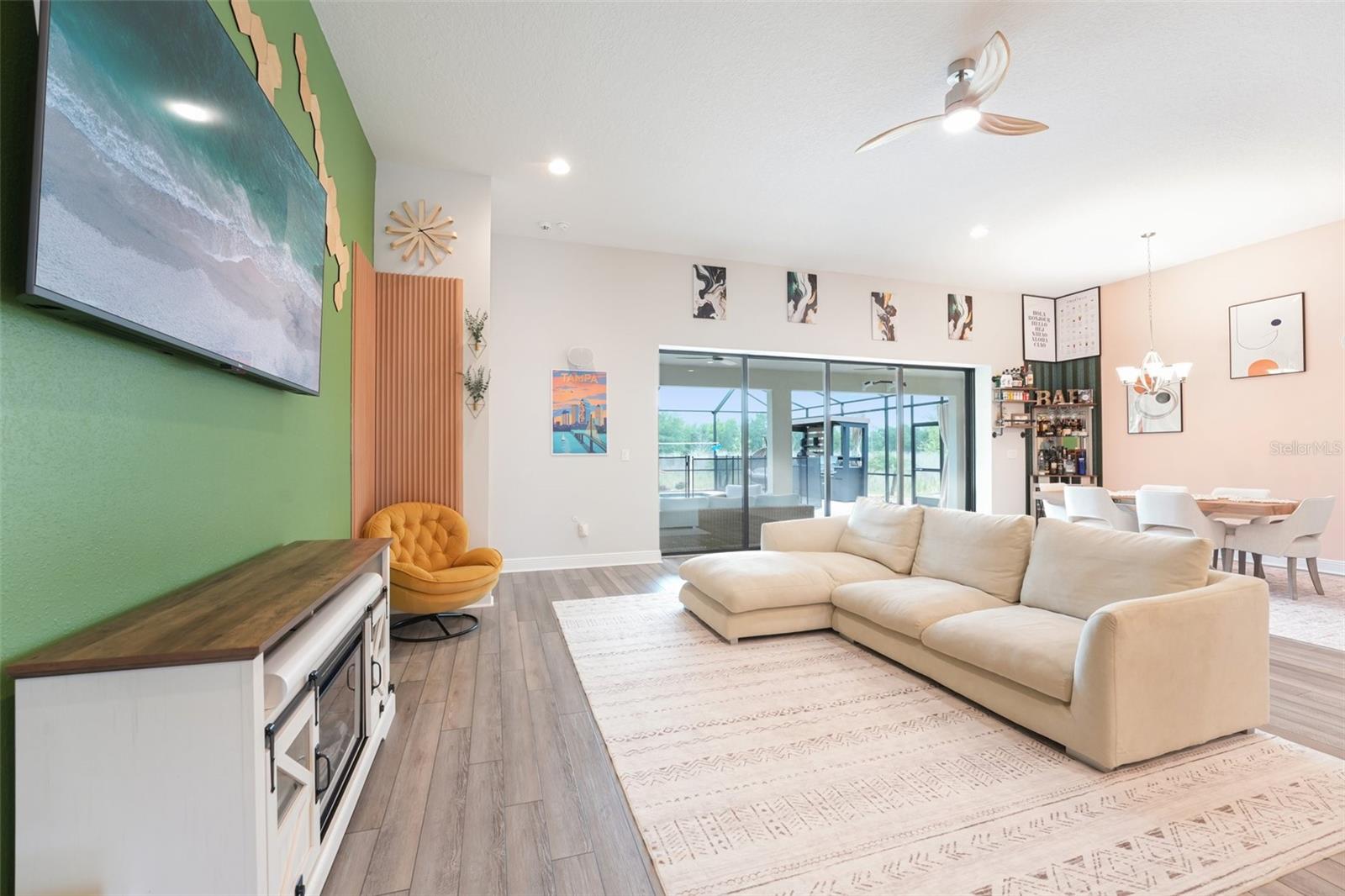 Image 11 of 69 For 13098 Wellspring Drive