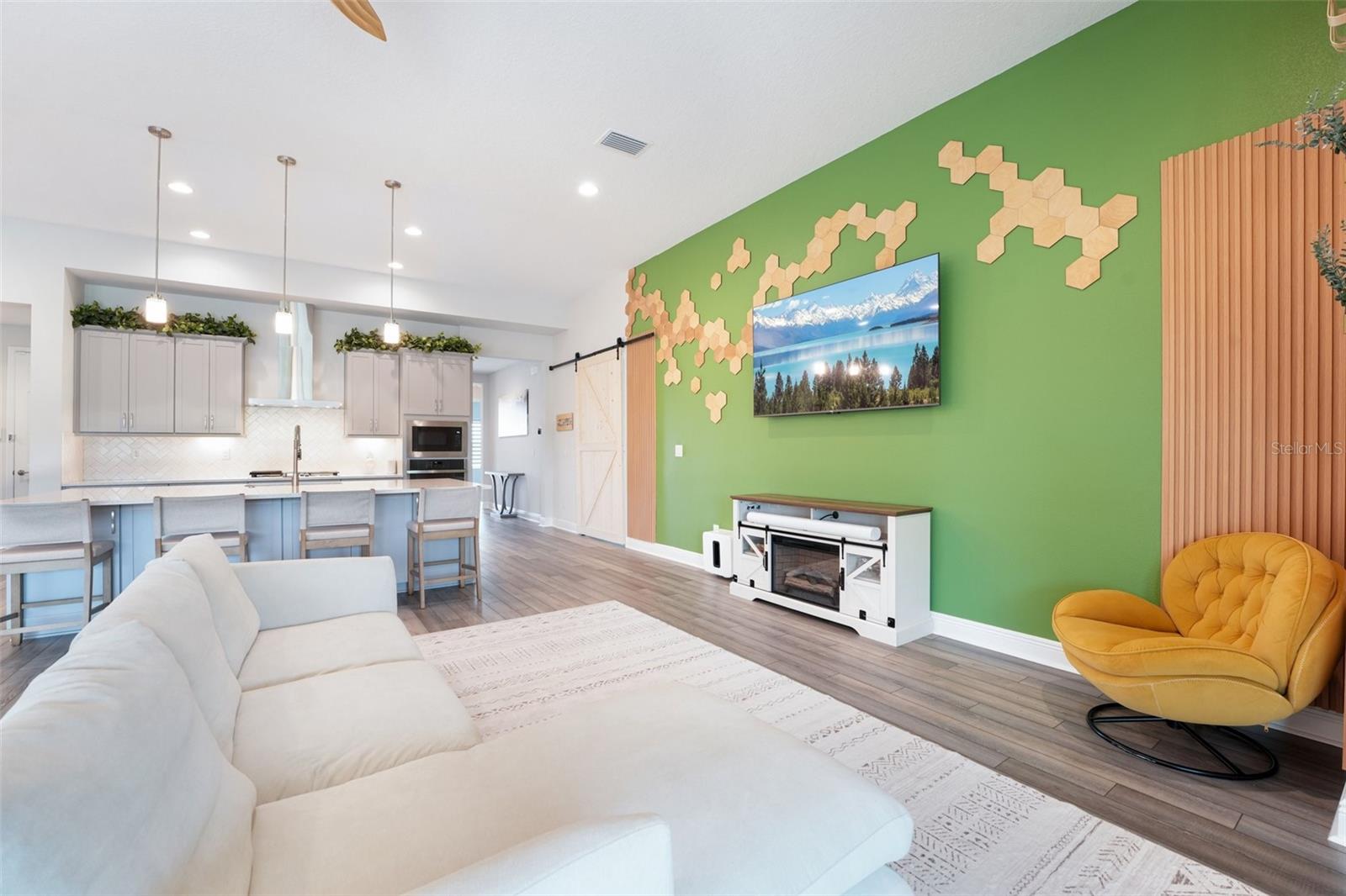 Image 13 of 69 For 13098 Wellspring Drive