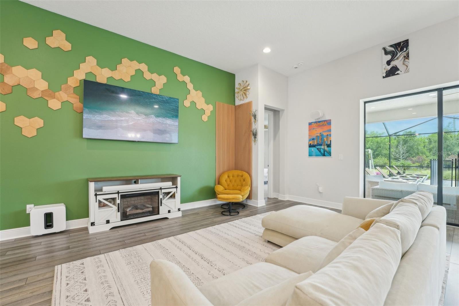 Image 16 of 69 For 13098 Wellspring Drive