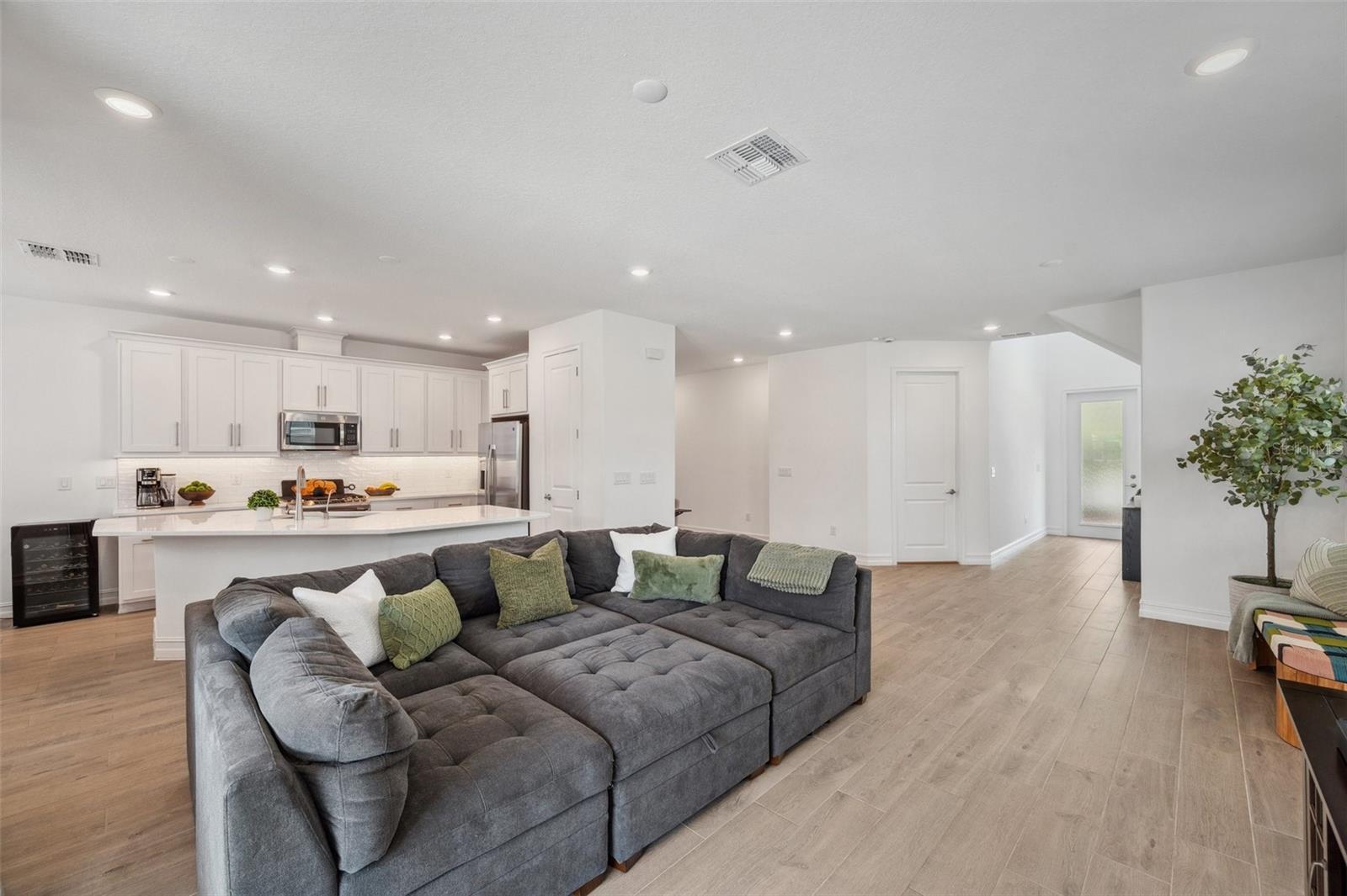 Image 13 of 100 For 5103 San Martino Drive