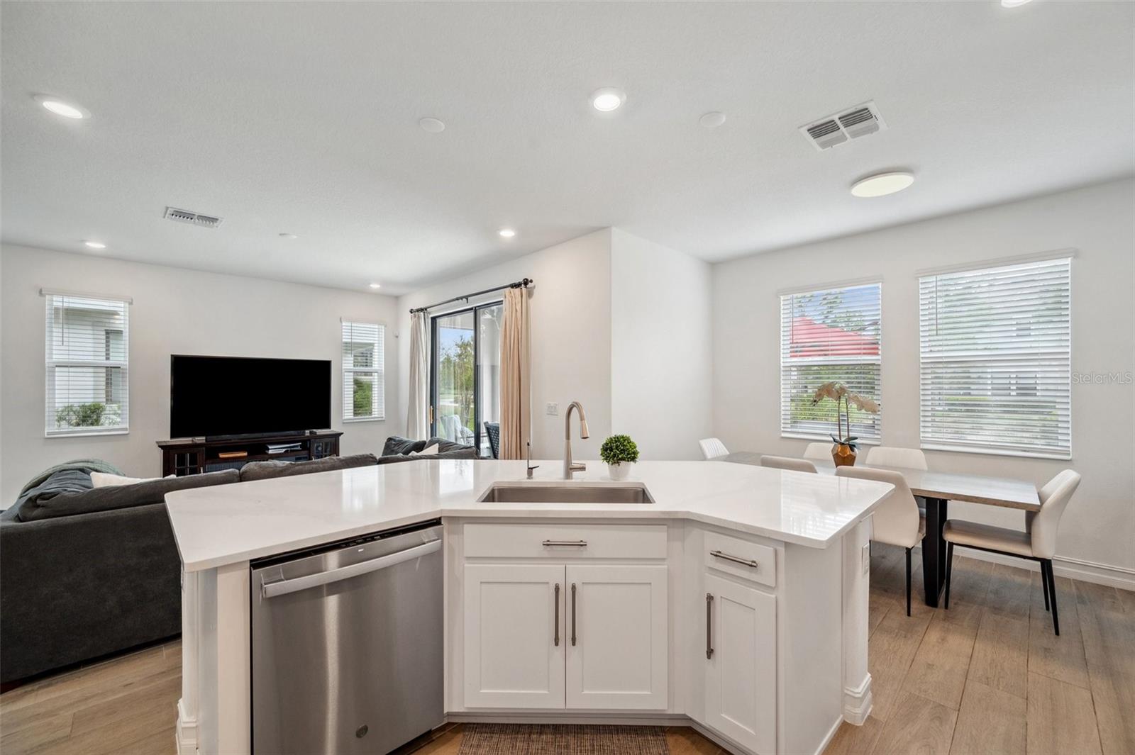 Image 21 of 100 For 5103 San Martino Drive