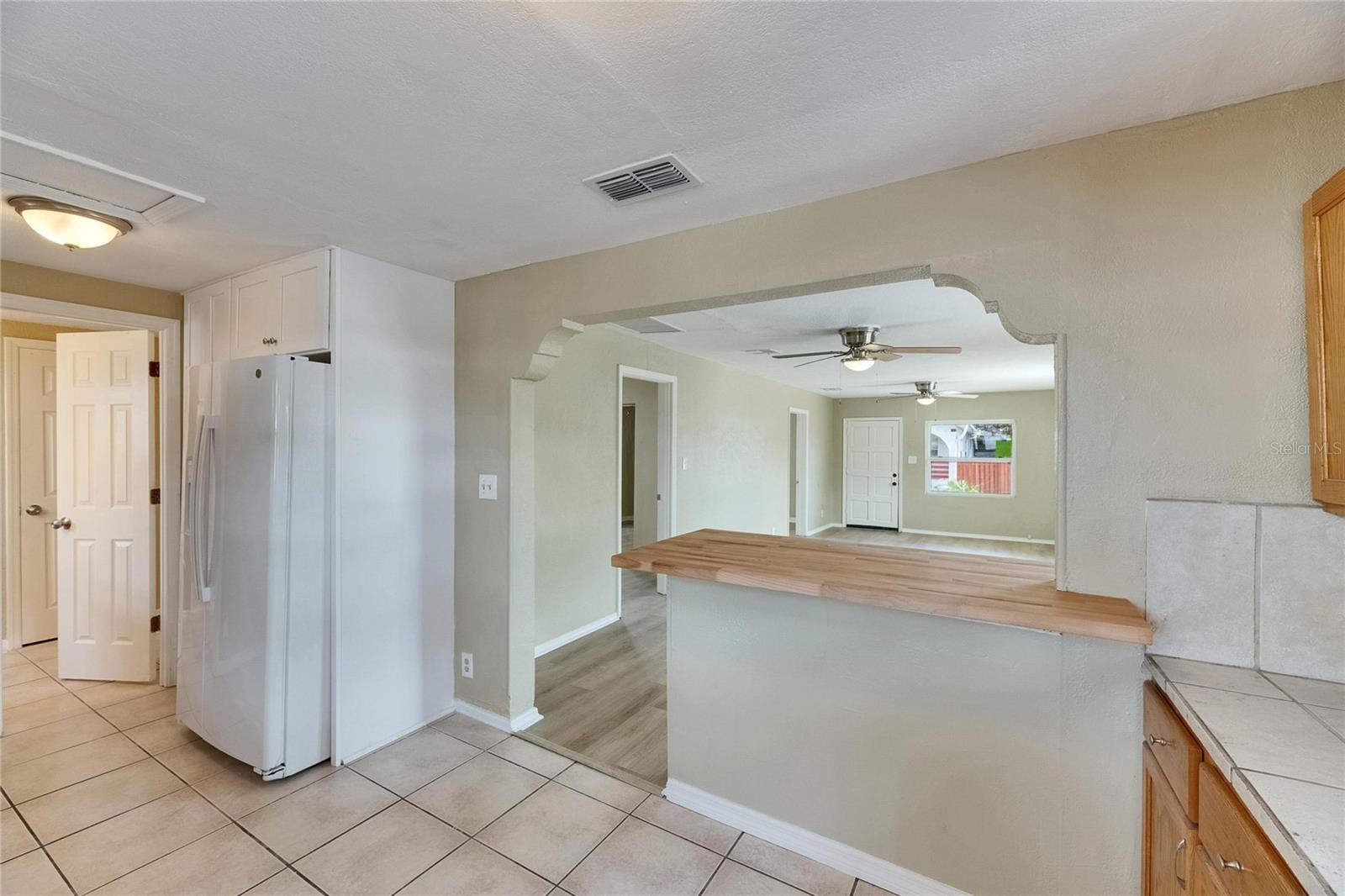 Image 14 of 42 For 2402 Harper Street